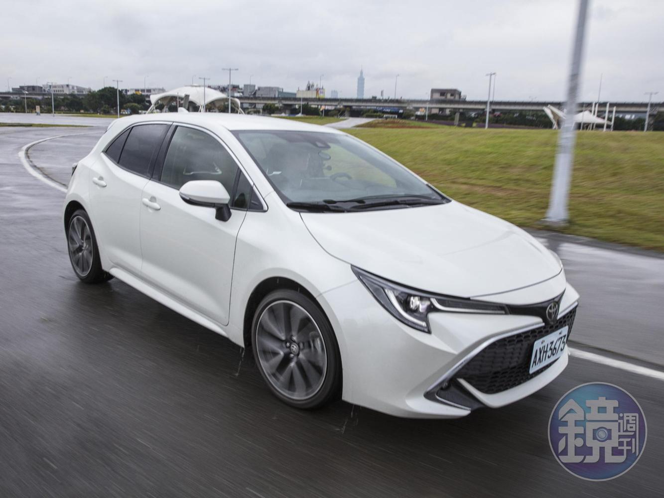 TOYOTA Auris 2.0旗艦版
