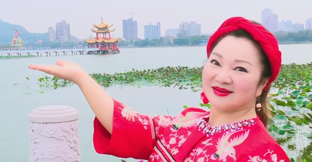 《來去高雄》MV多處內容取自導演齊柏林的《飛閱高雄》，遭質疑有侵犯著作權之嫌。（翻攝Youtube）