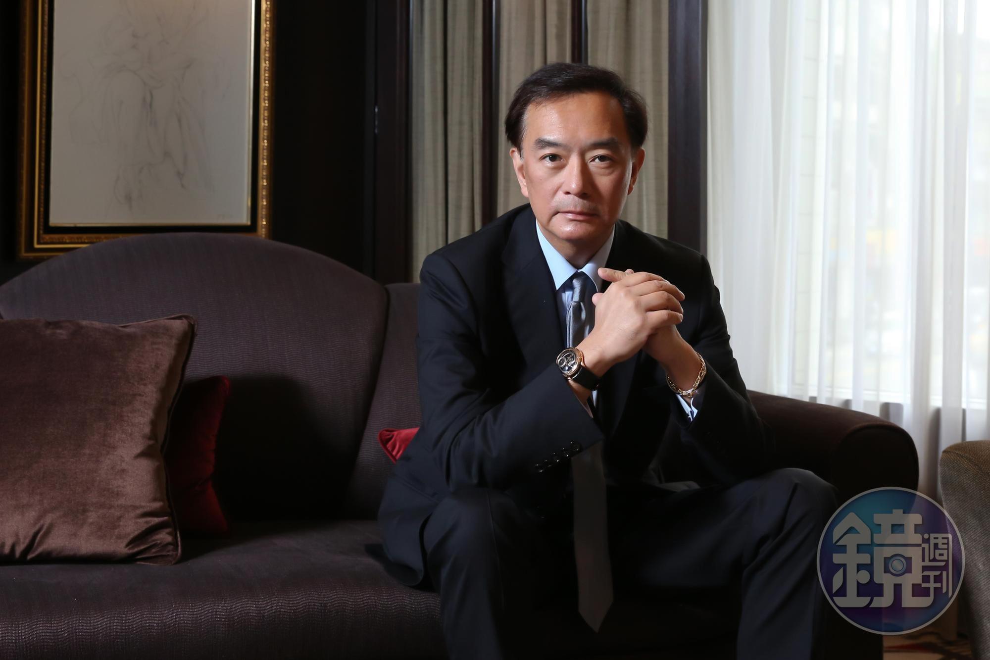 裕隆集團董事長嚴凱泰今低調下葬,完成身後事。