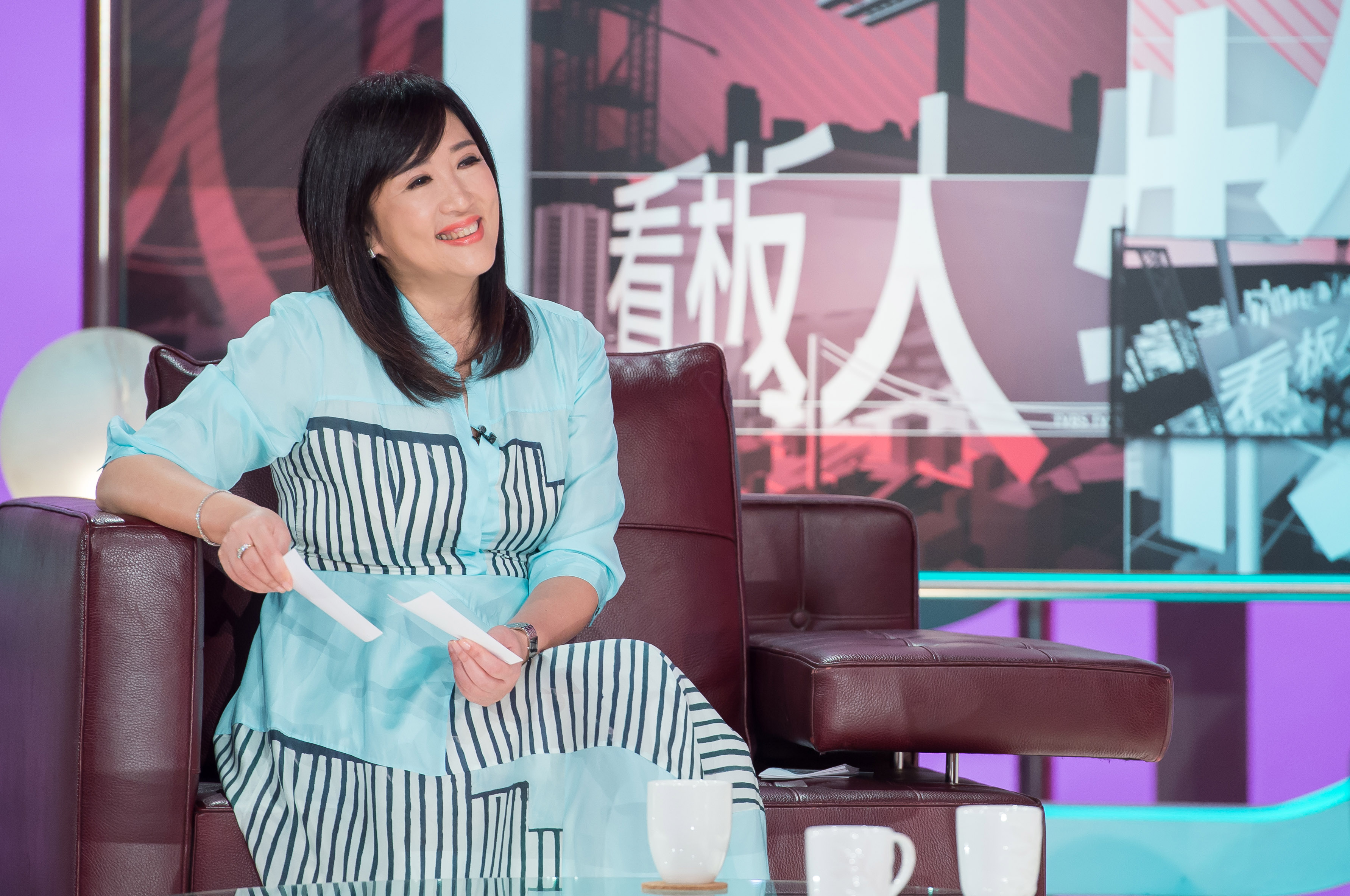 方念華形象端莊，專業形象鮮明。（TVBS提供）