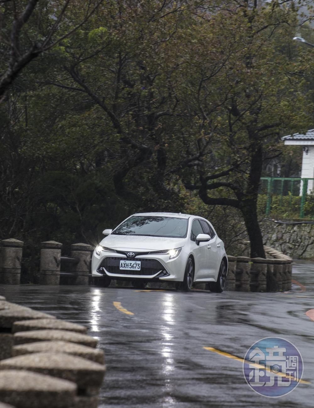TOYOTA Auris 2.0旗艦版
