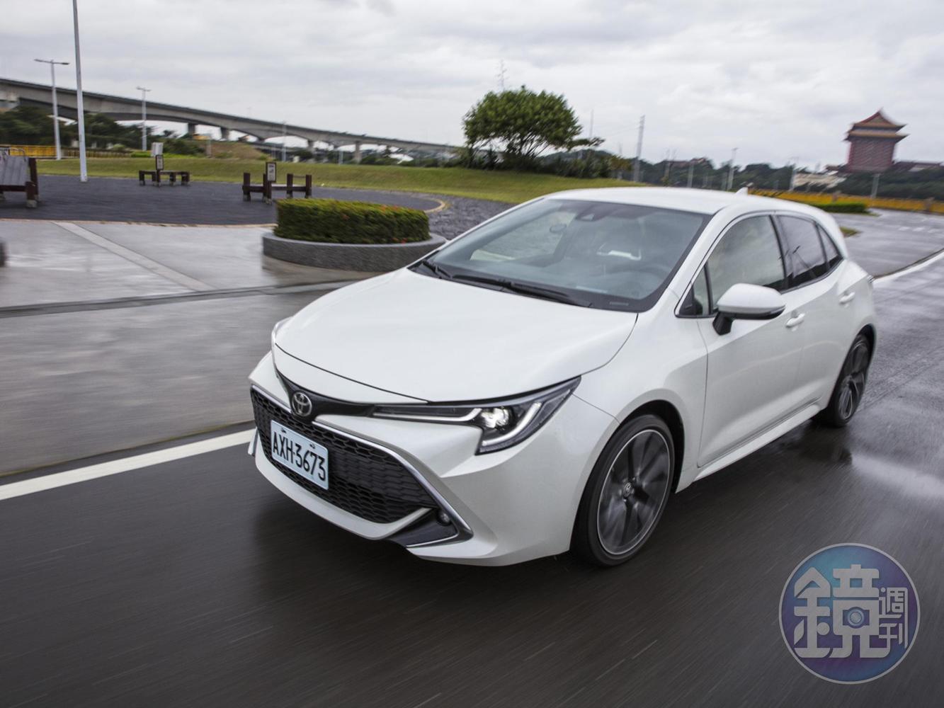 TOYOTA Auris 2.0旗艦版