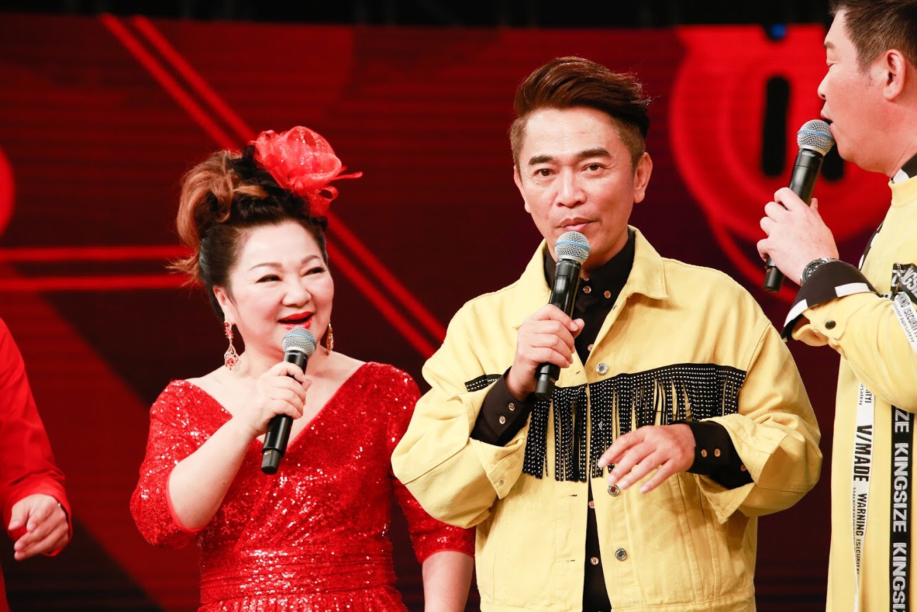 吳宗憲與白冰冰30年前就同台合作過，今在三立攝影棚難得再度一起主持。