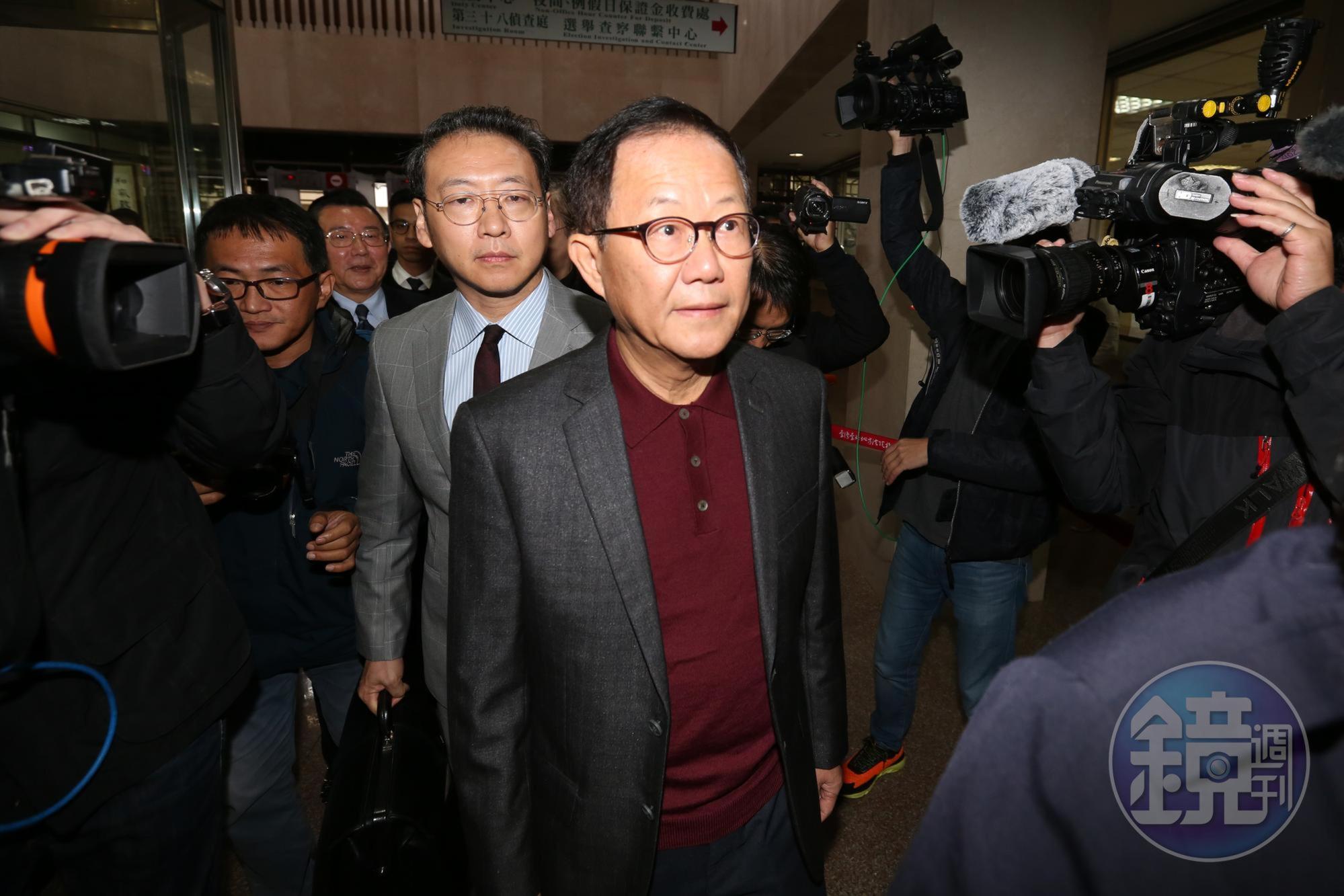 丁守中透過律師向法官表示,選舉時間應該是24小時,但中選會卻以行政命令訂出8時到16時的時段,已屬違法、違憲。