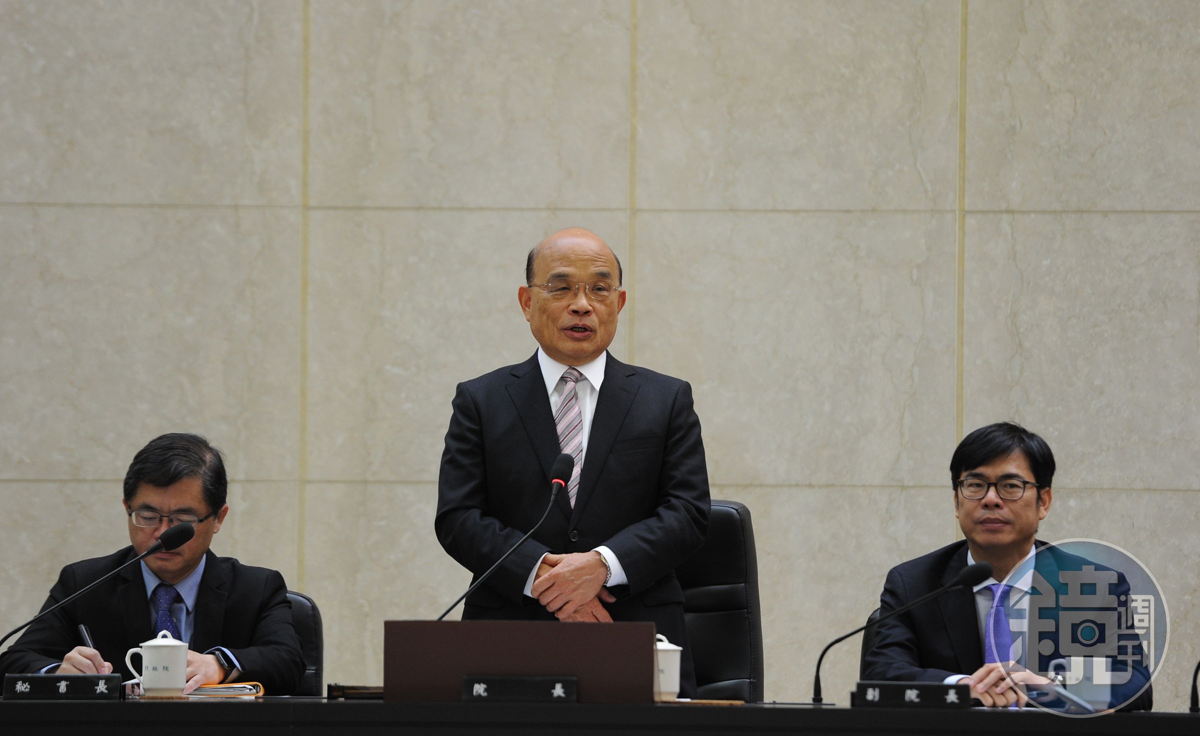 新任行政院長蘇貞昌今天舉行首次行政院會指出，不進不退，這點他最不能忍受。（行政院提供）