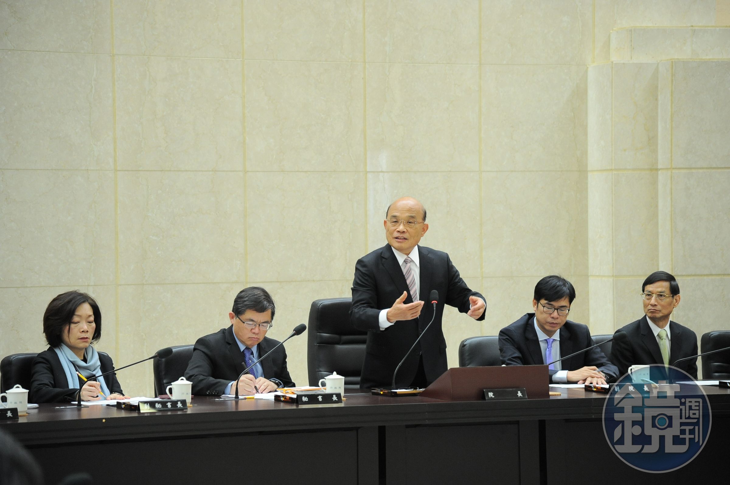 新任行政院長蘇貞昌今天舉行首次行政院會，並請政務官都能走到第一線。（行政院提供）