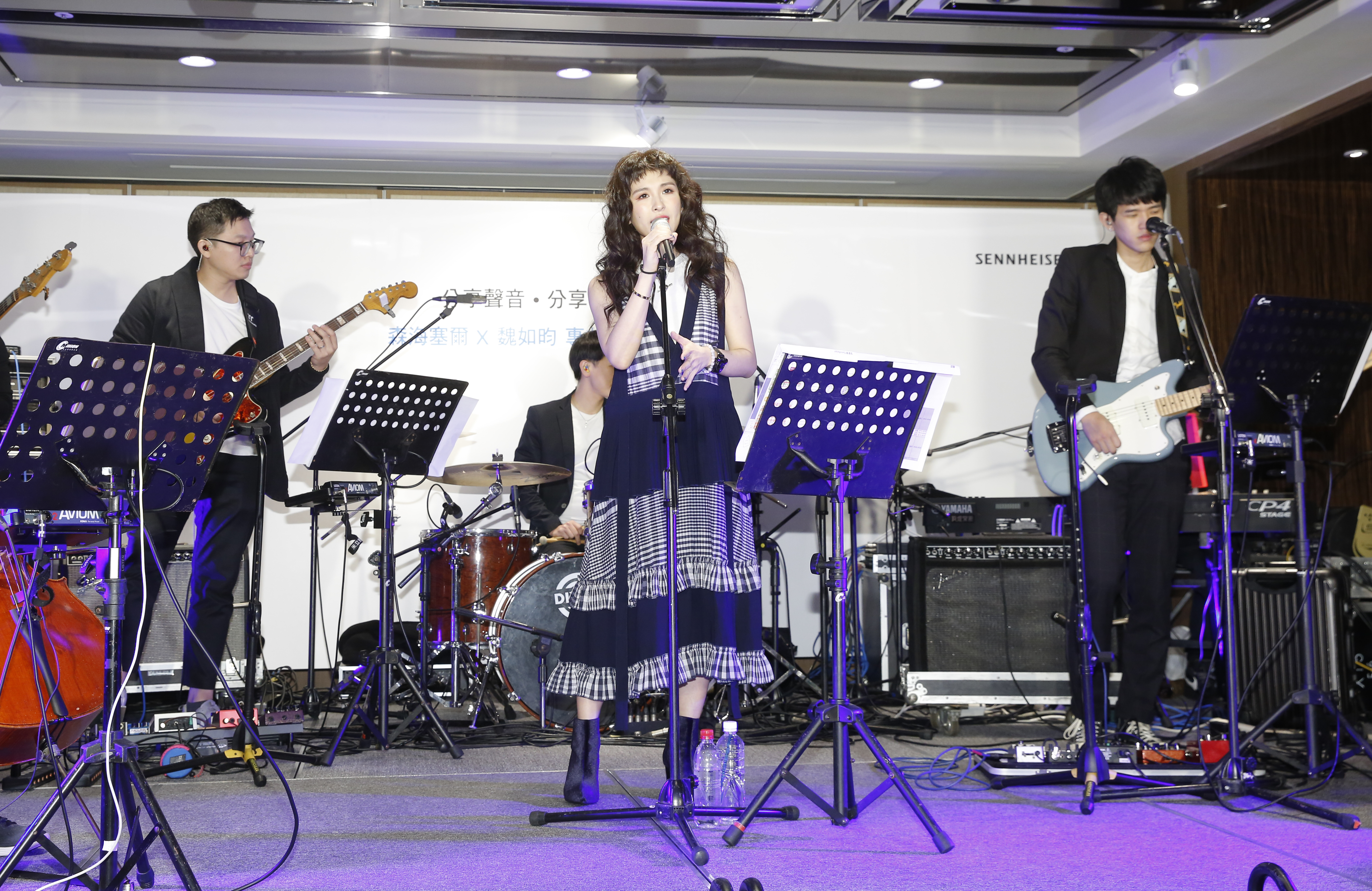 魏如昀推出2019年第一首作品〈深愛著〉，透露只花了半天就錄音完工。