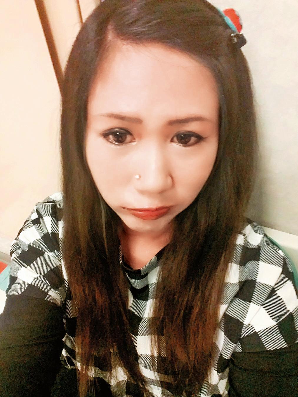 丁苡柔對網路部落格不熟悉,以為影片只能看不能下載。(翻攝丁苡柔臉書)