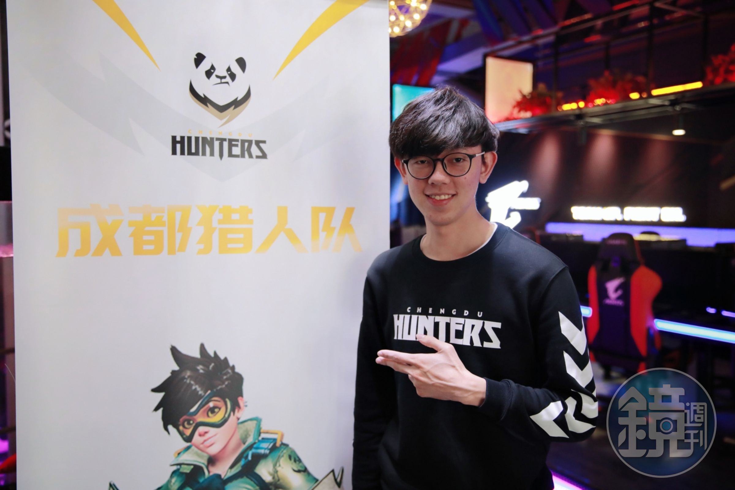 前閃電狼《鬥陣特攻》選手Baconjack去年宣布加盟成都獵人隊，成為首位挑戰最高層級OWL電競聯賽的台灣選手。（暴雪娛樂提供）