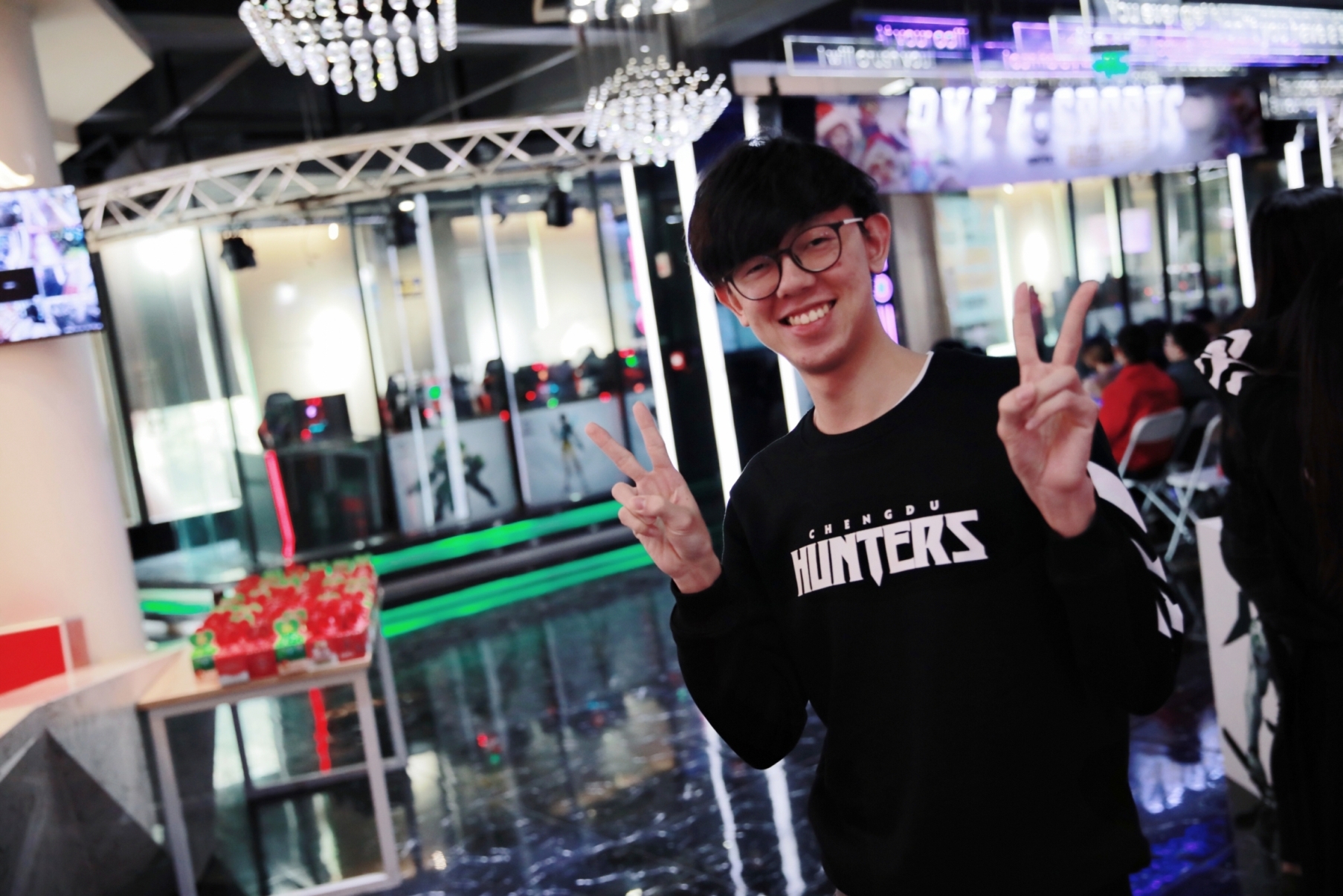 Baconjack是首位加入OWL電競聯賽的台灣選手。效力成都獵人隊的他，2月將前往洛杉磯展開例行賽事。（暴雪娛樂提供）