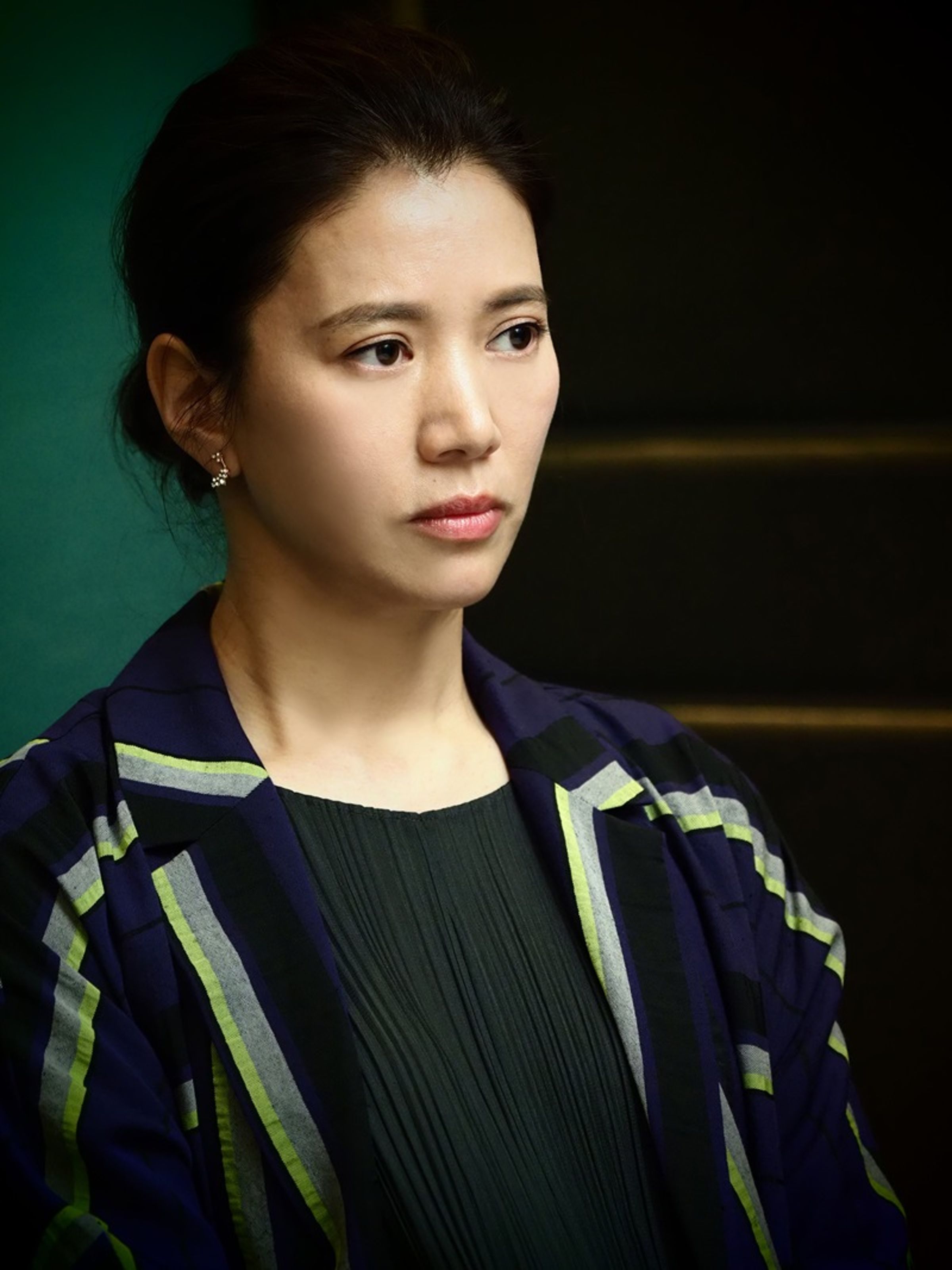 麥兆輝一通電話就令袁詠儀破例為他客串演出反派角色。（華映提供）