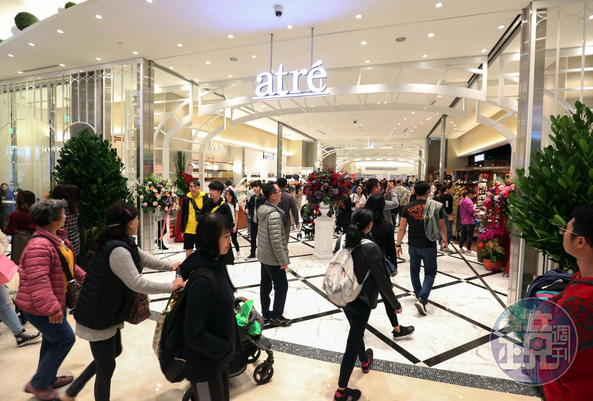 微風南山引進日本鐵道購物商場品牌atré，希望打造日式消費情境。