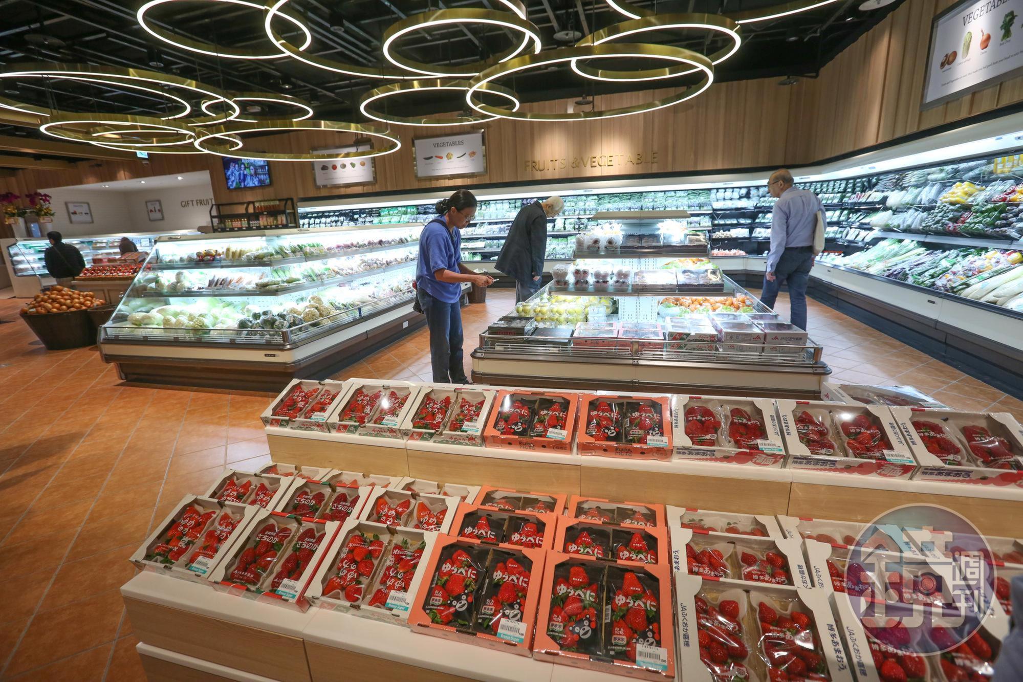 微風南山引進多家餐廳,還有佔地2,222坪亞洲最大超市。