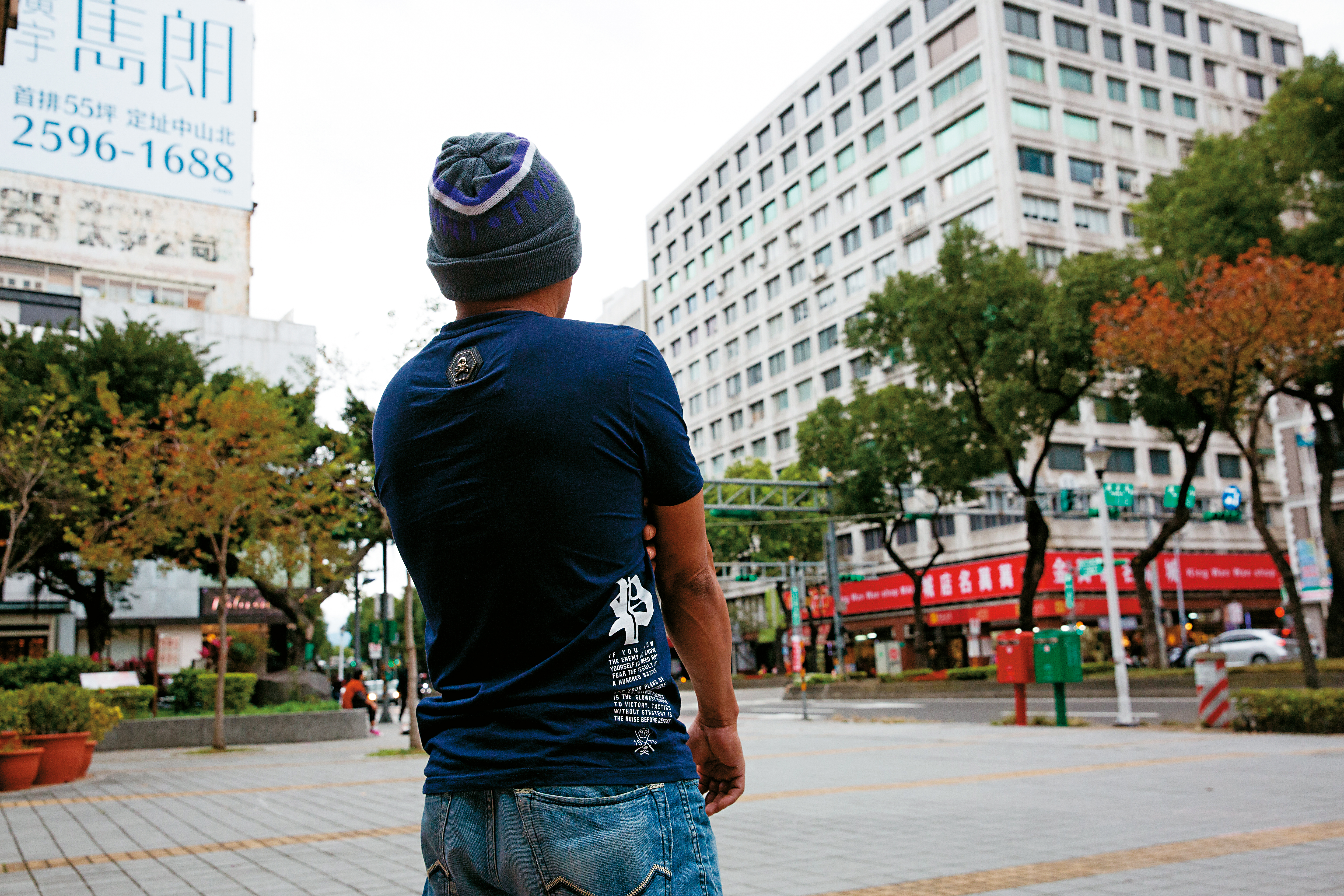 肯尼（圖）因Sherry力挺他的小三，把他的個資爆料給菲國媒體，差點自殺。