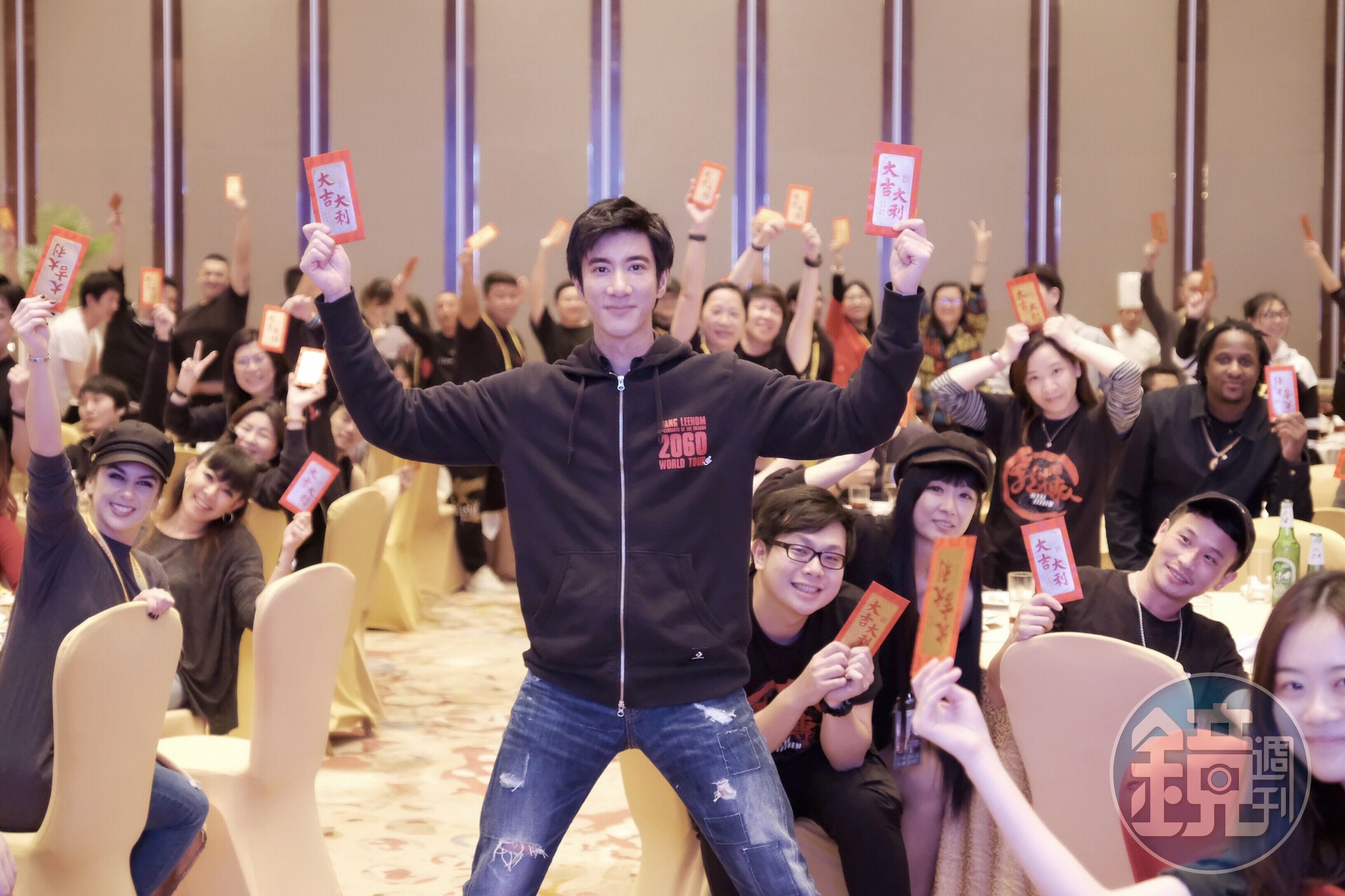 王力宏昨（19日）在海口市五源河體育場開唱，會後宣布《龍的傳人2060》年度票房破10億台幣。（寬寬整合行銷提供）