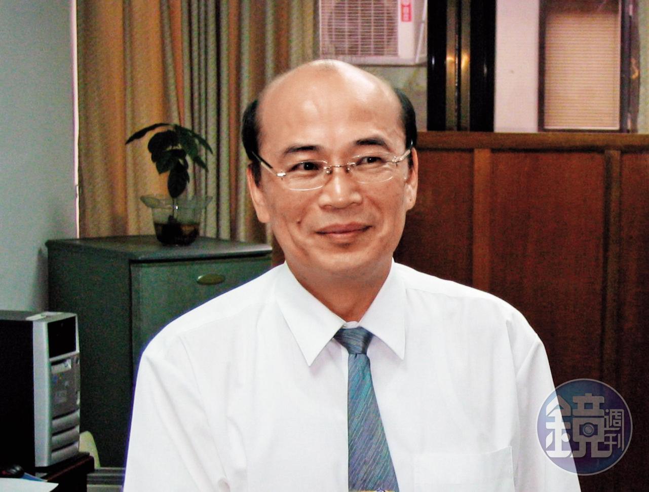 台北地院民事執行處庭長李英豪第一時間發現書記官偷賣法拍屋,已將全案移送地檢署偵辦。