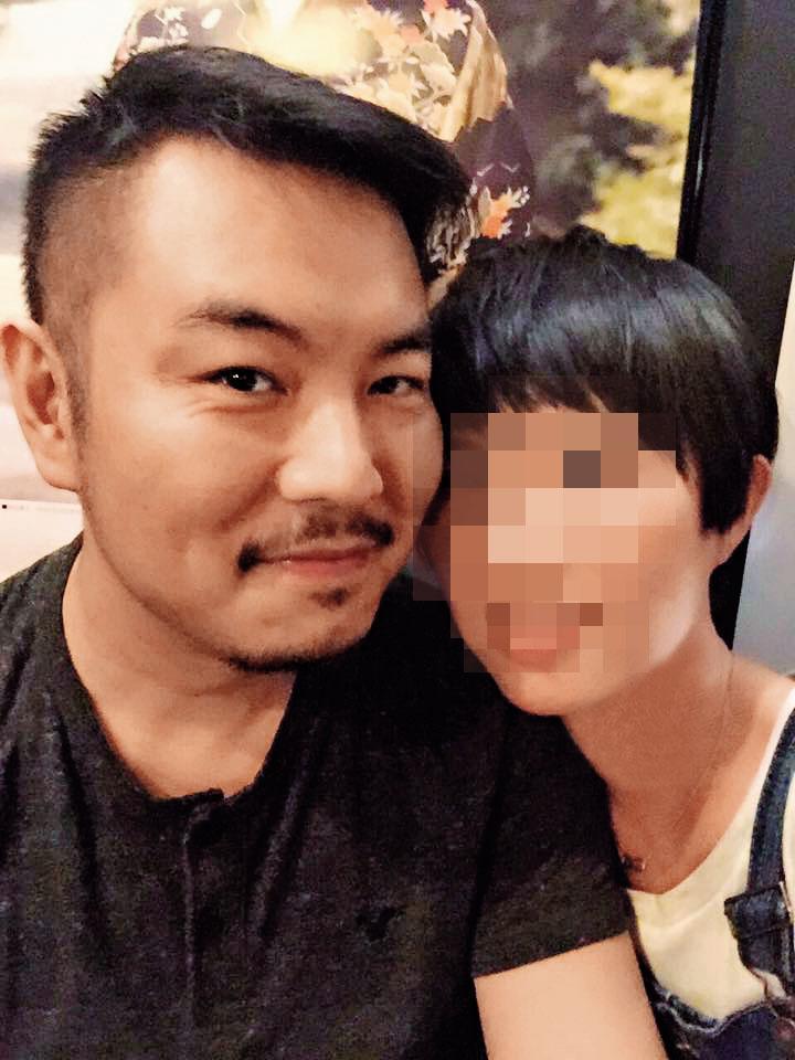 朱惟平(左)擔任杏立博全營運顧問,根據診所內帳,發現他與黃博健有密集資金往來,最後還取得診所經營權。(翻攝朱惟平臉書)