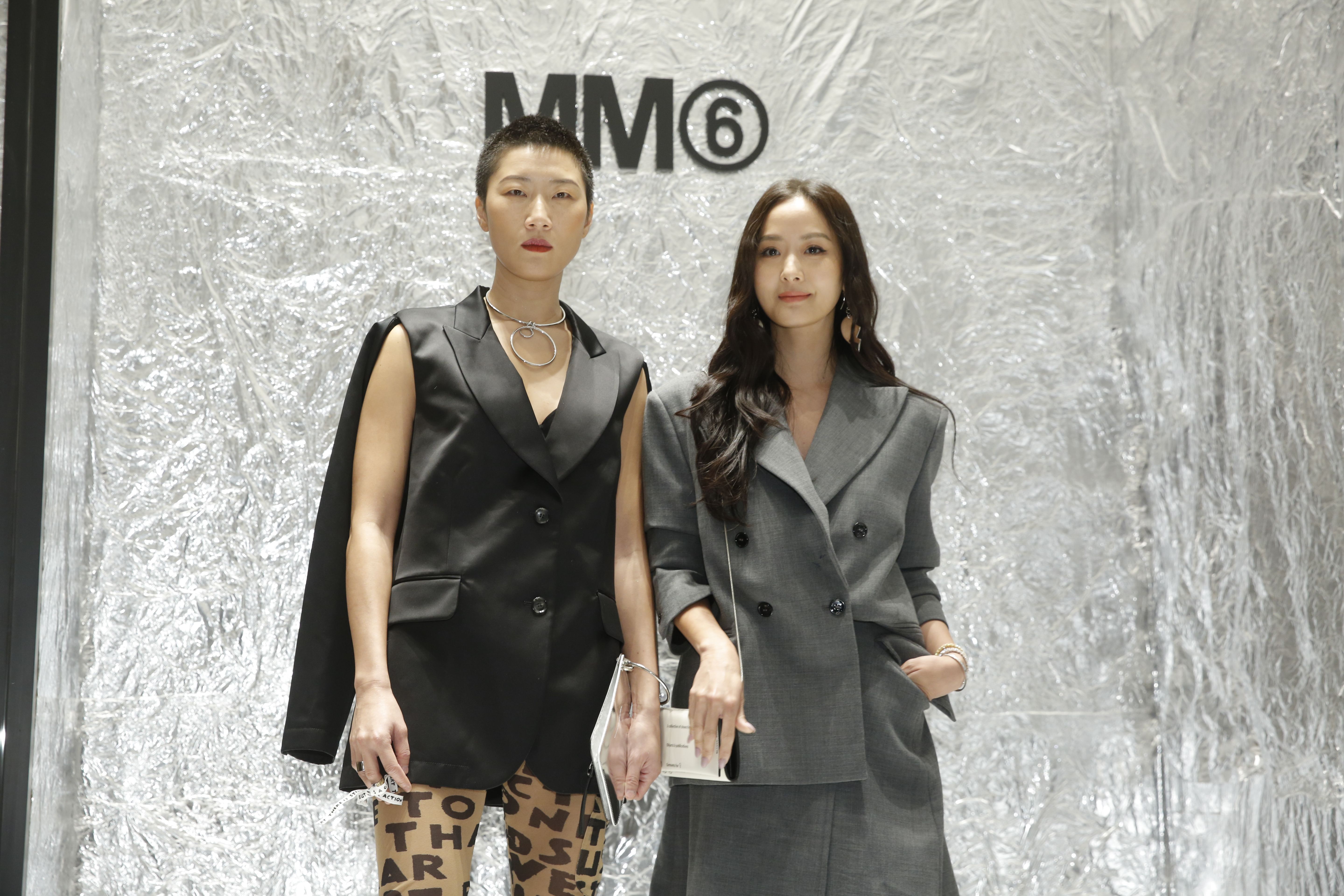 孫芸芸與孫怡出席MM6微風南山店開幕活動。