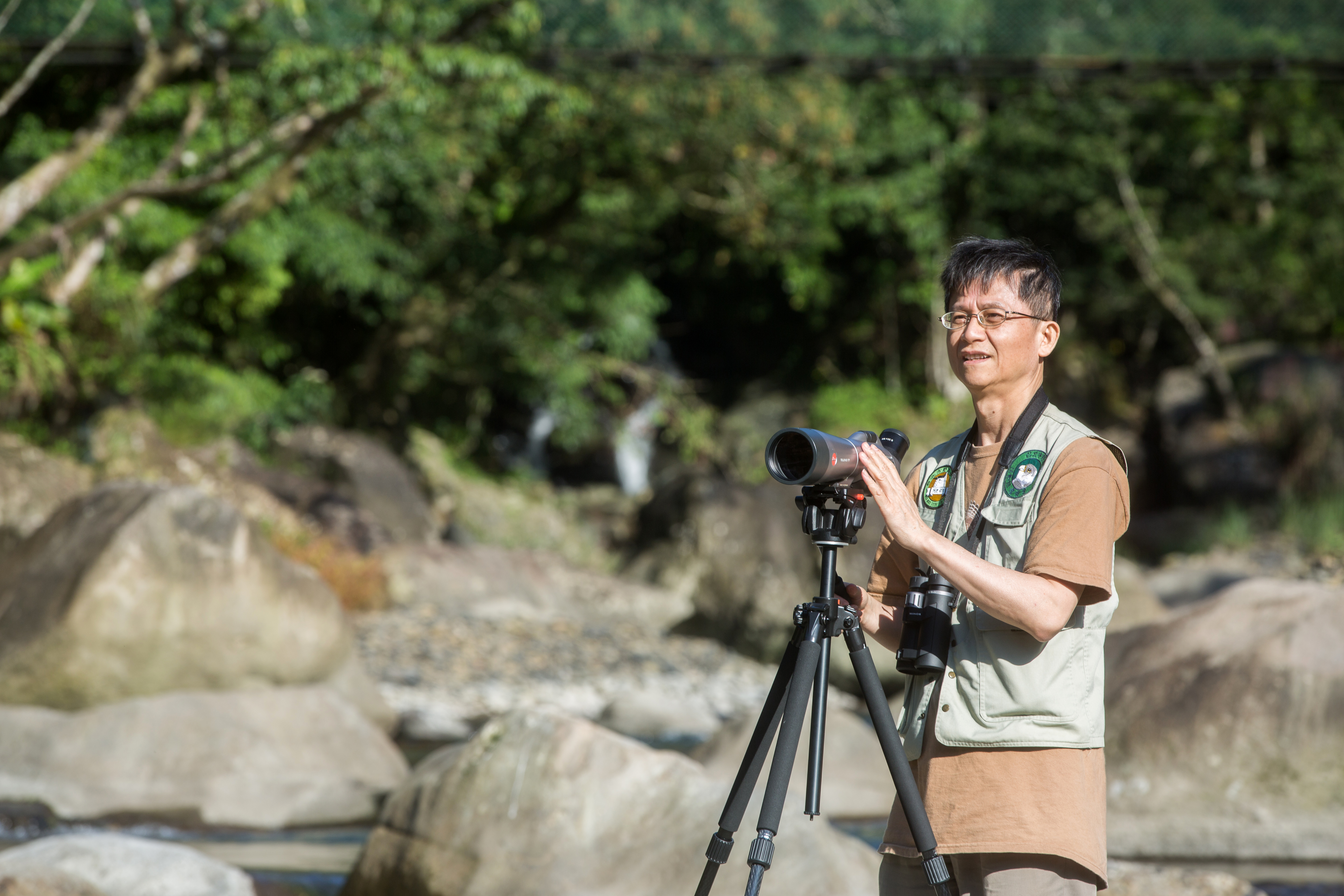 辭去環保署副署長一職後，詹順貴重拾過去看山賞鳥的興趣，回到山林重溫自由人的感受。