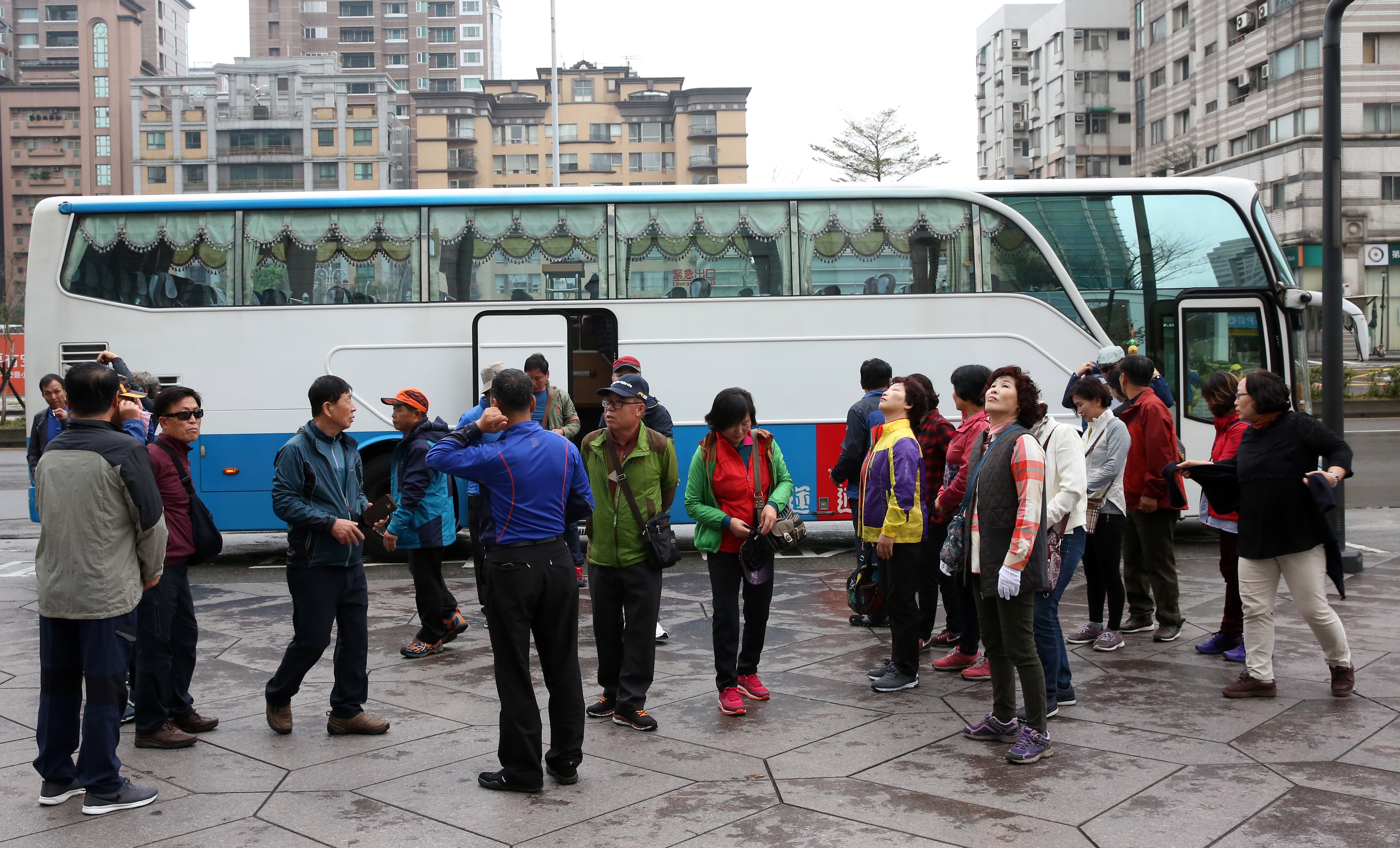 鄭欽天認為，與其衝觀光人口數，台灣更需要的是具消費能力的觀光客。