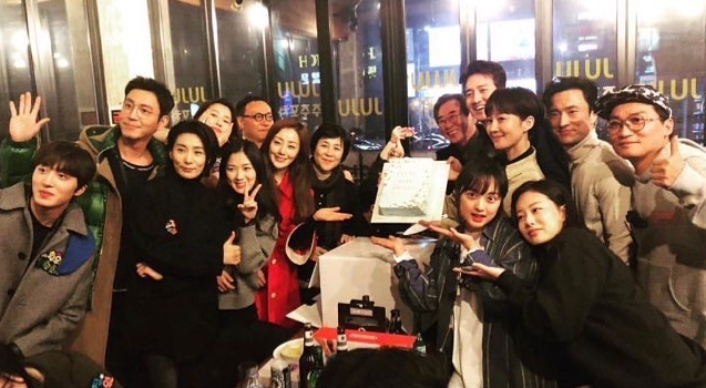 《天空之城》舉辦終映宴，幾乎全體演員都到場開心團聚。（網路圖片）