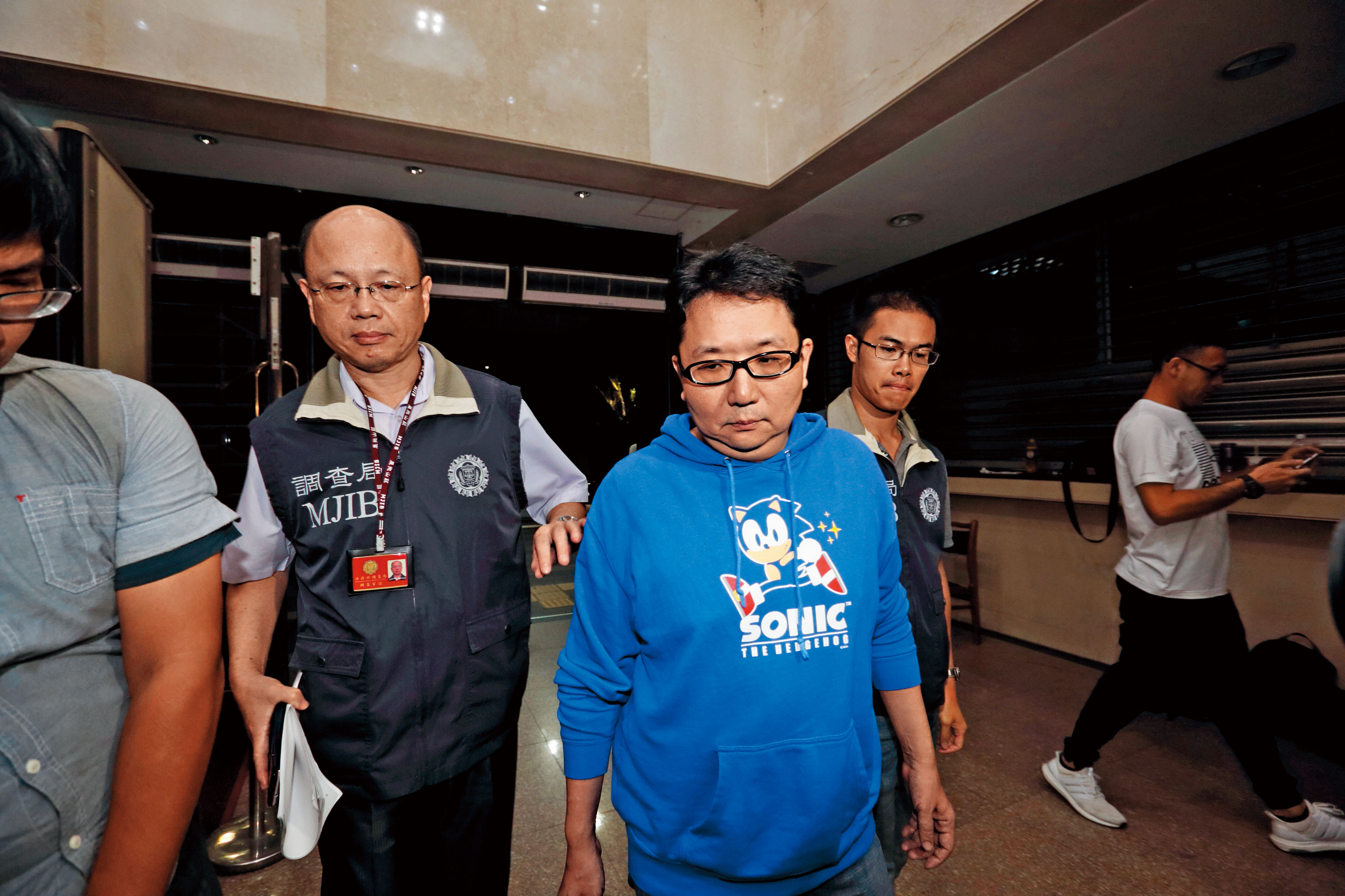 許金龍二審雖遭判刑12年，卻遭控仍繼續在獄中遙控樂陞。