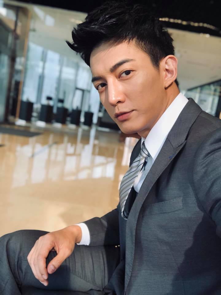 王家梁拍過不少偶像劇,外型好,語言能力也佳。(翻攝王家梁臉書)