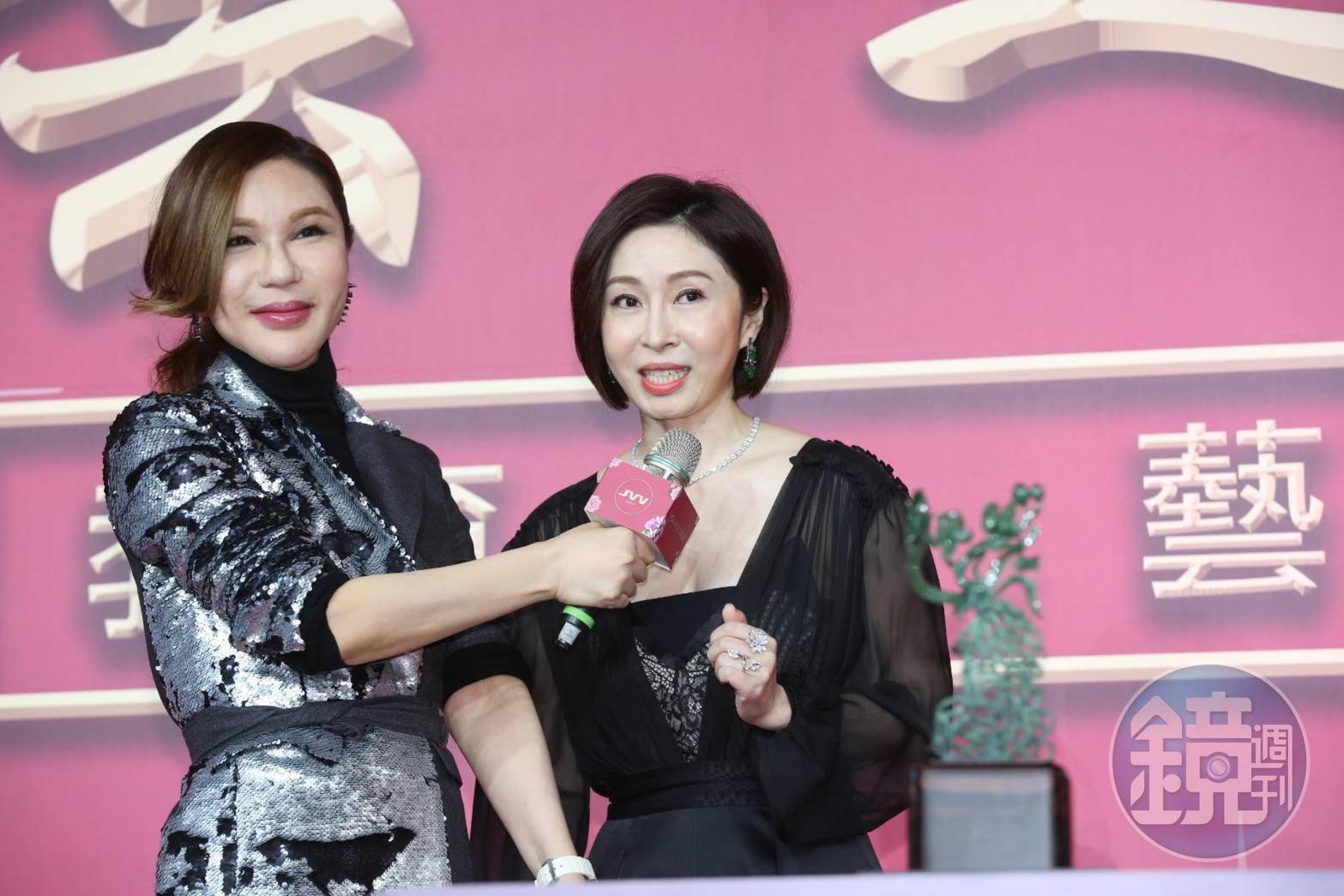 有女性買家出價1000萬元拍下「堂堂清蘭」作品，力挺久久國際集團公益活動。