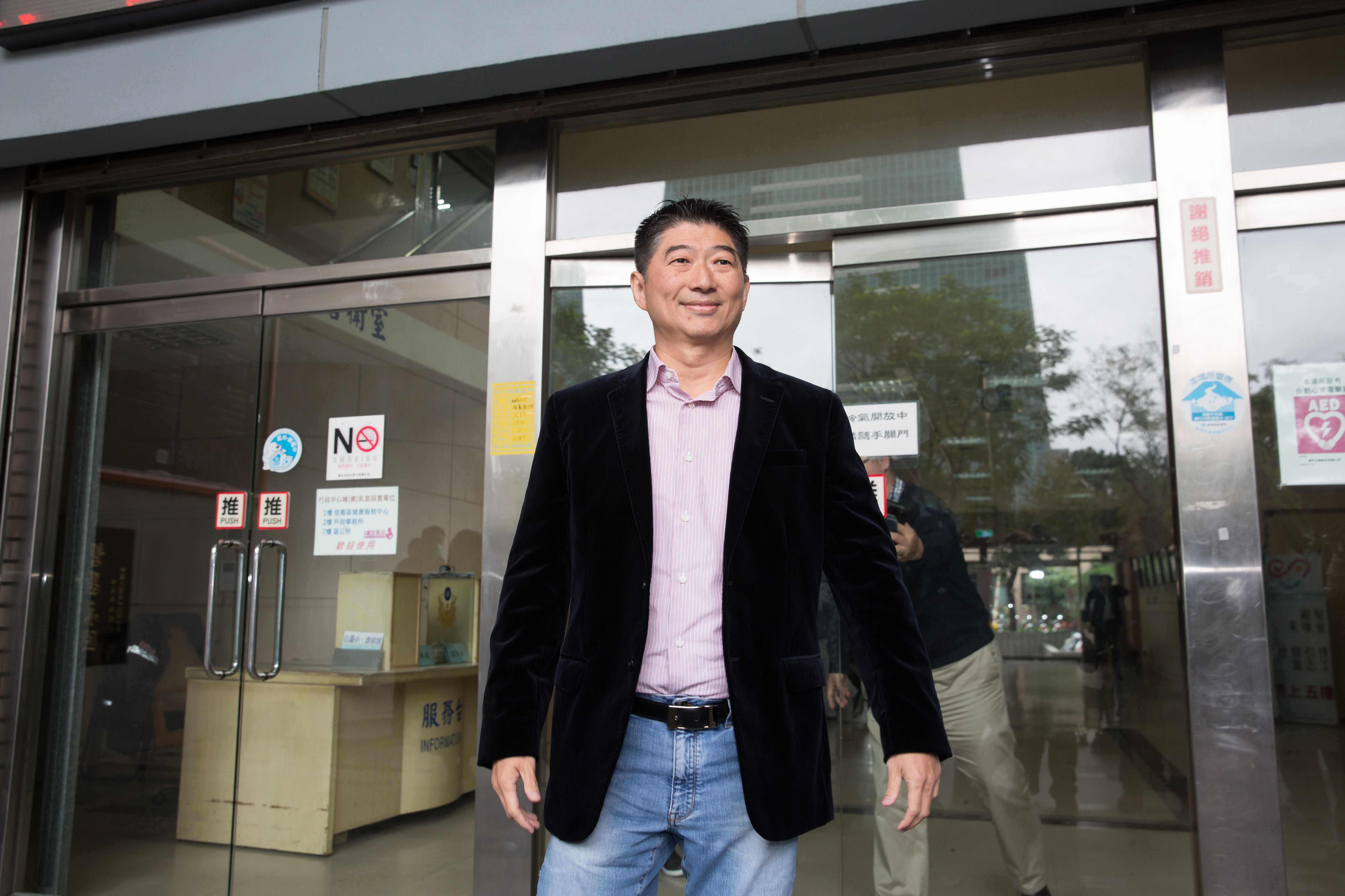 台中市立委補選國民黨參選人陳炳甫以7059票的些微差距未能當選。