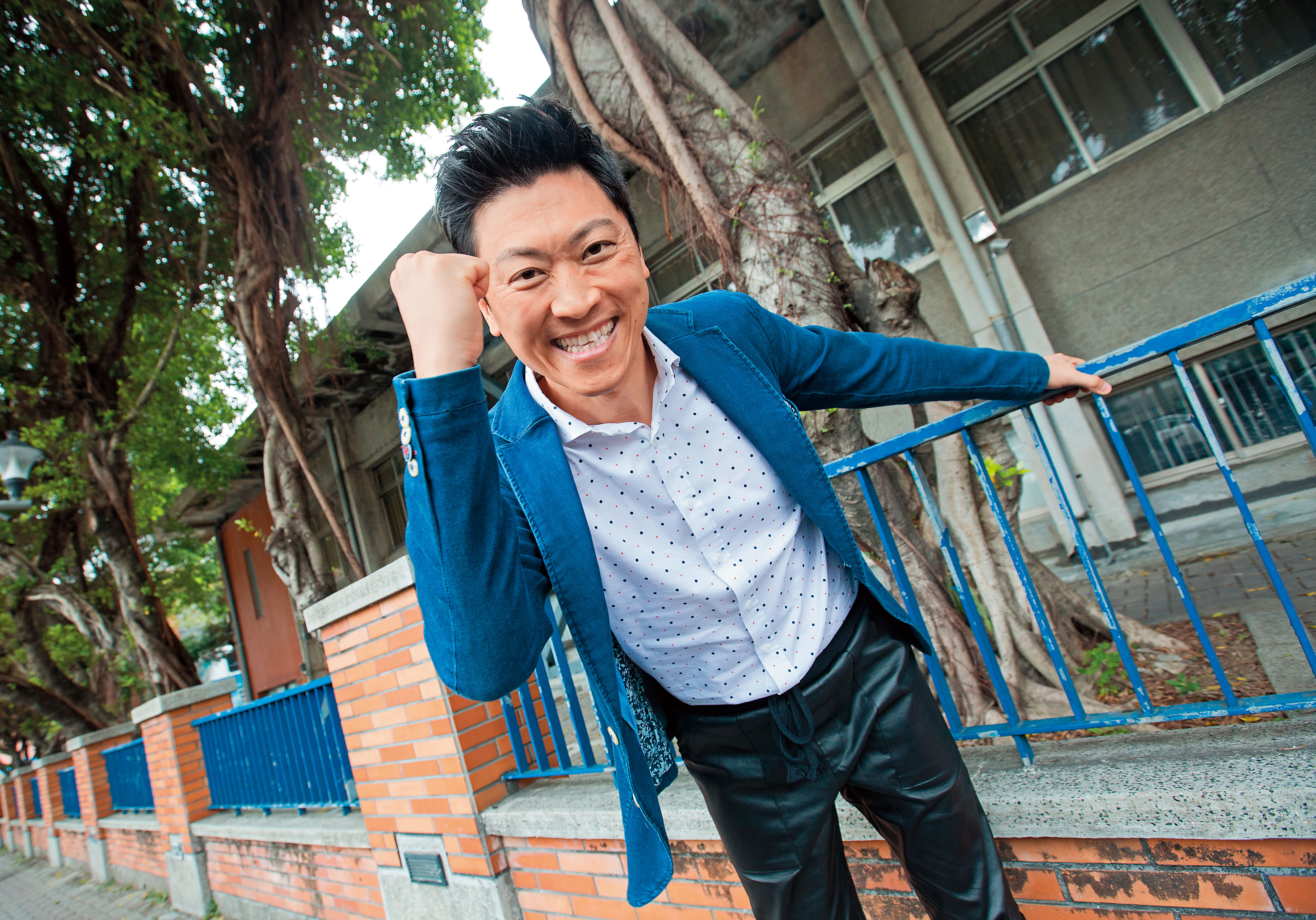 侯昌明在演藝圈有「省錢一哥」之稱，也是投資有方的高手。