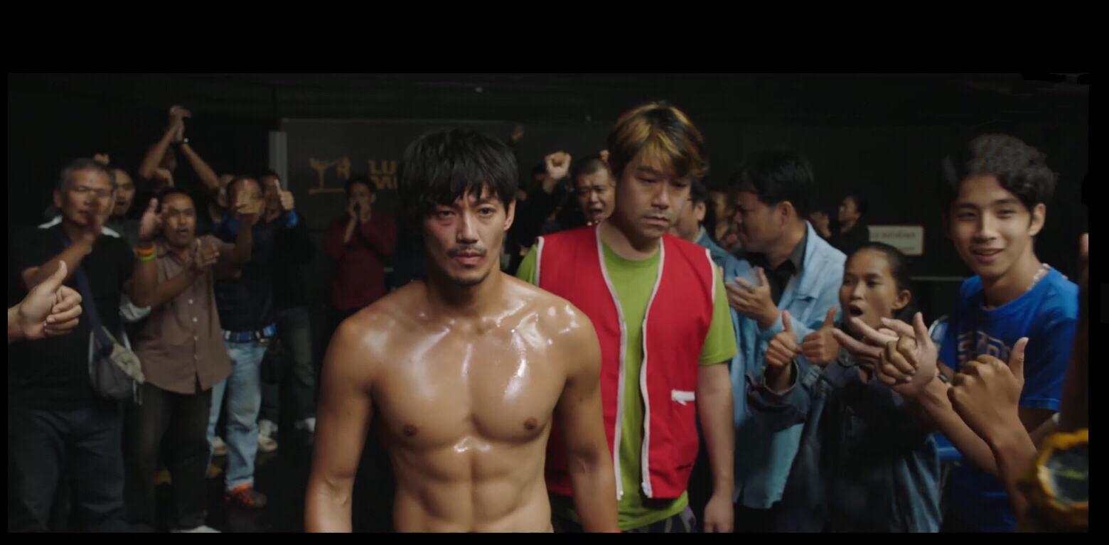 威廉拍動作戲全都親自上陣，曾被老外演員一拳打中下巴當場眼冒金星。 （歡迎光臨公司提供）