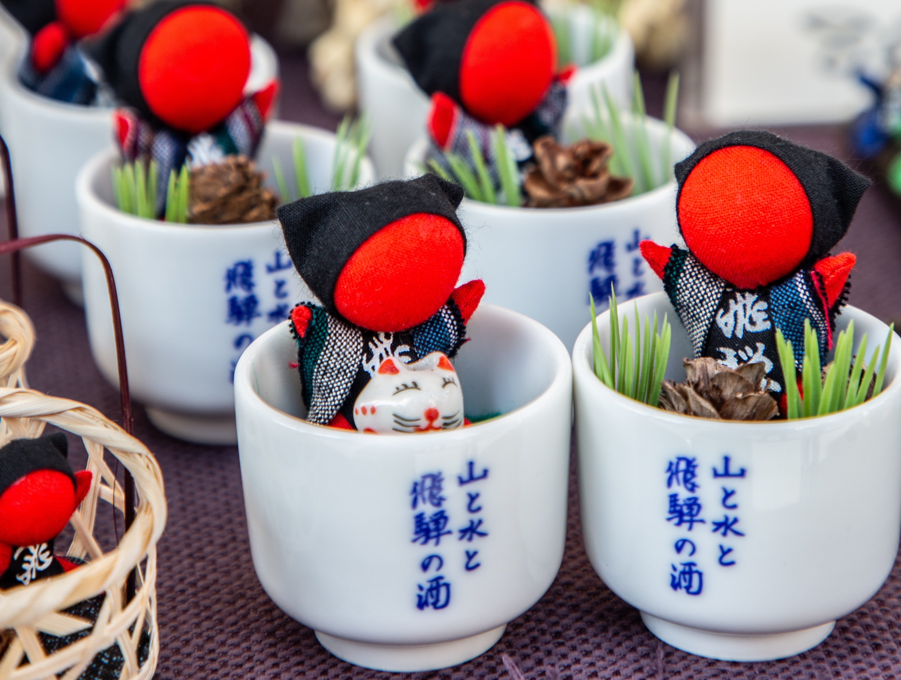 飛驒地區常見的「猴寶寶」，是母親對女兒的深深祝福。 