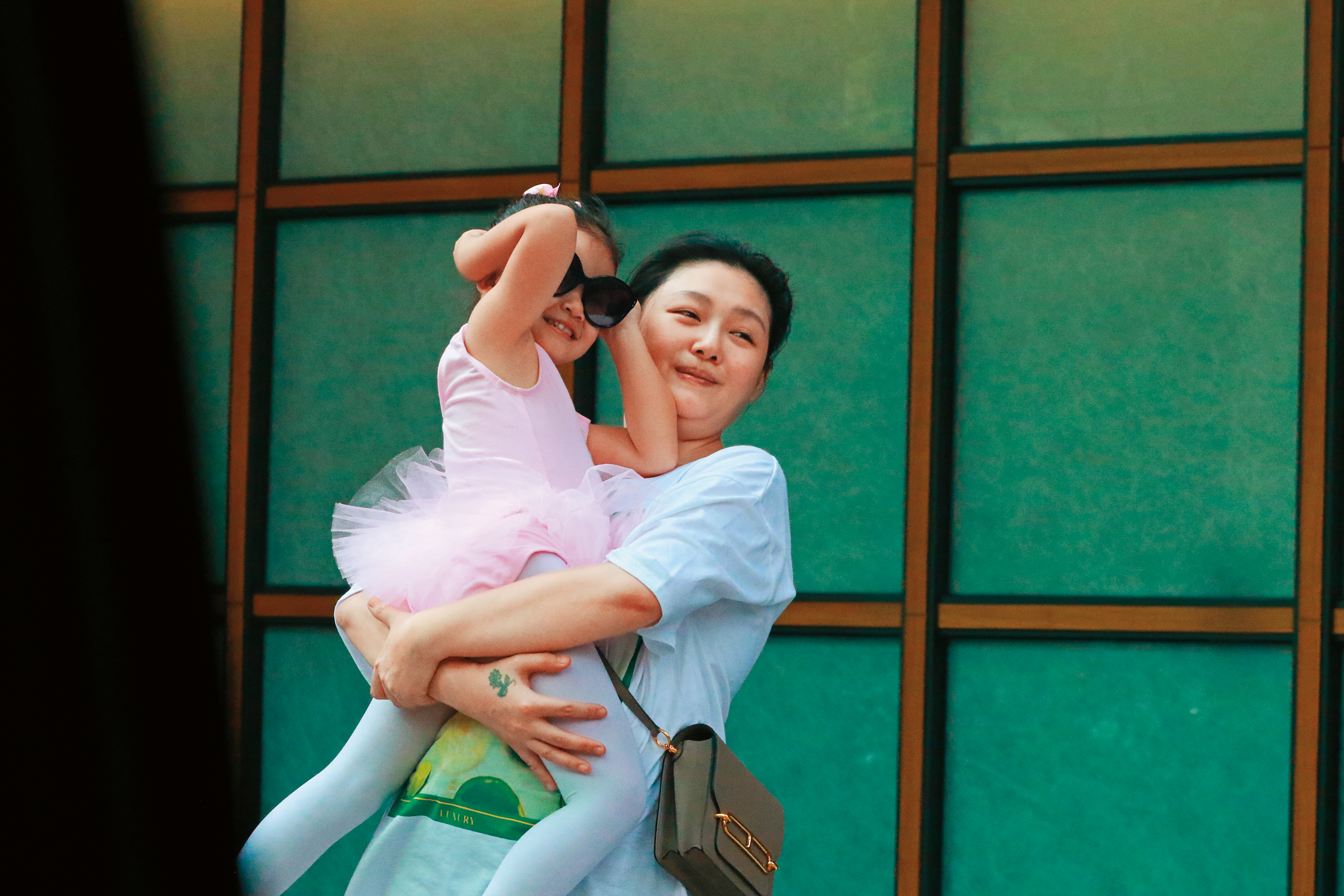 大S懷第3胎的消息在本刊去年度的娛樂新聞點擊率排名第15名，她歷來只要一懷孕都會消息走漏，相關歷史回顧特別引人注目。