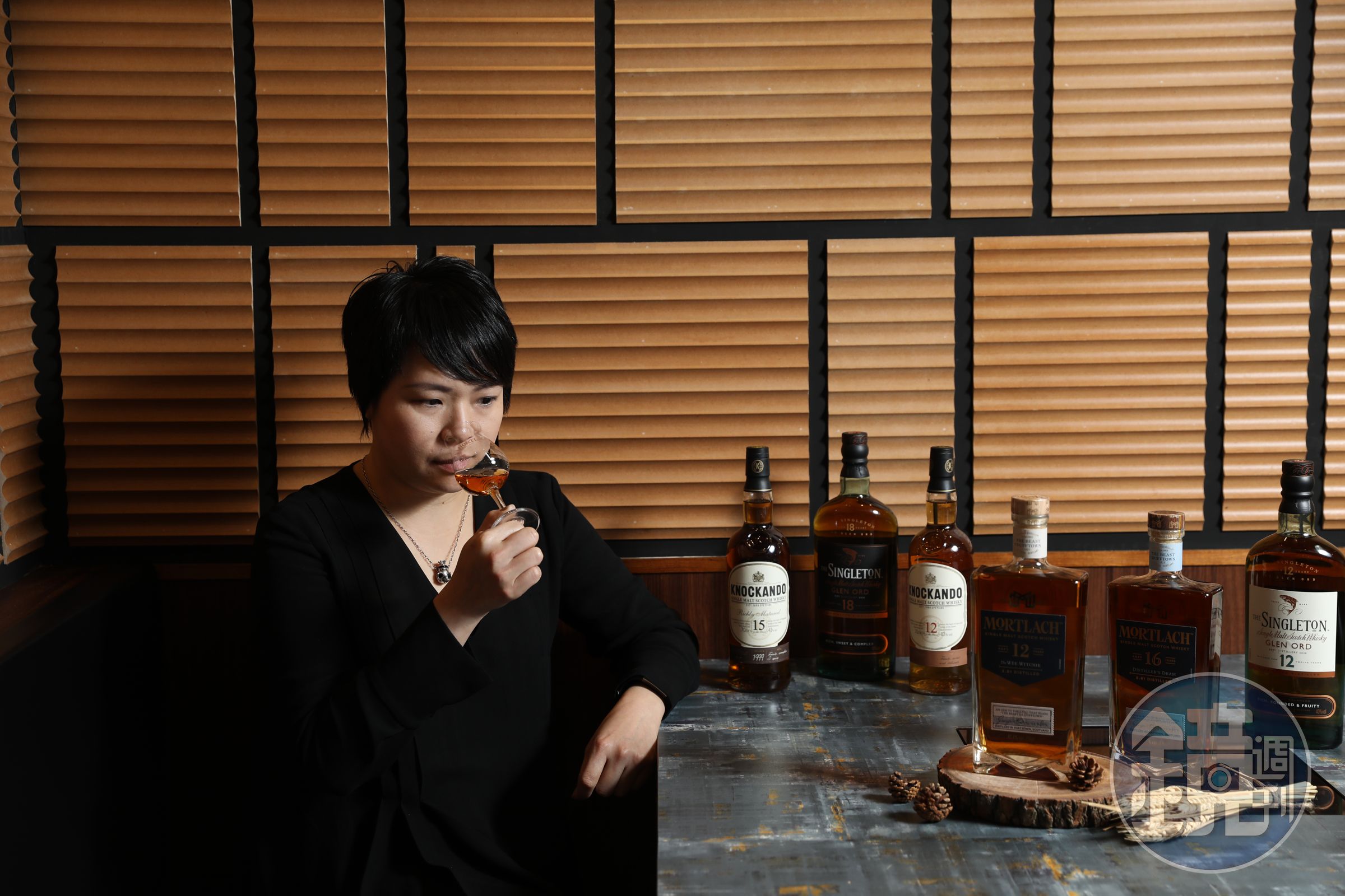 「帝亞吉歐」的品牌大使林淑君（Afra），愛吃美食，對餐酒搭配很有想法。