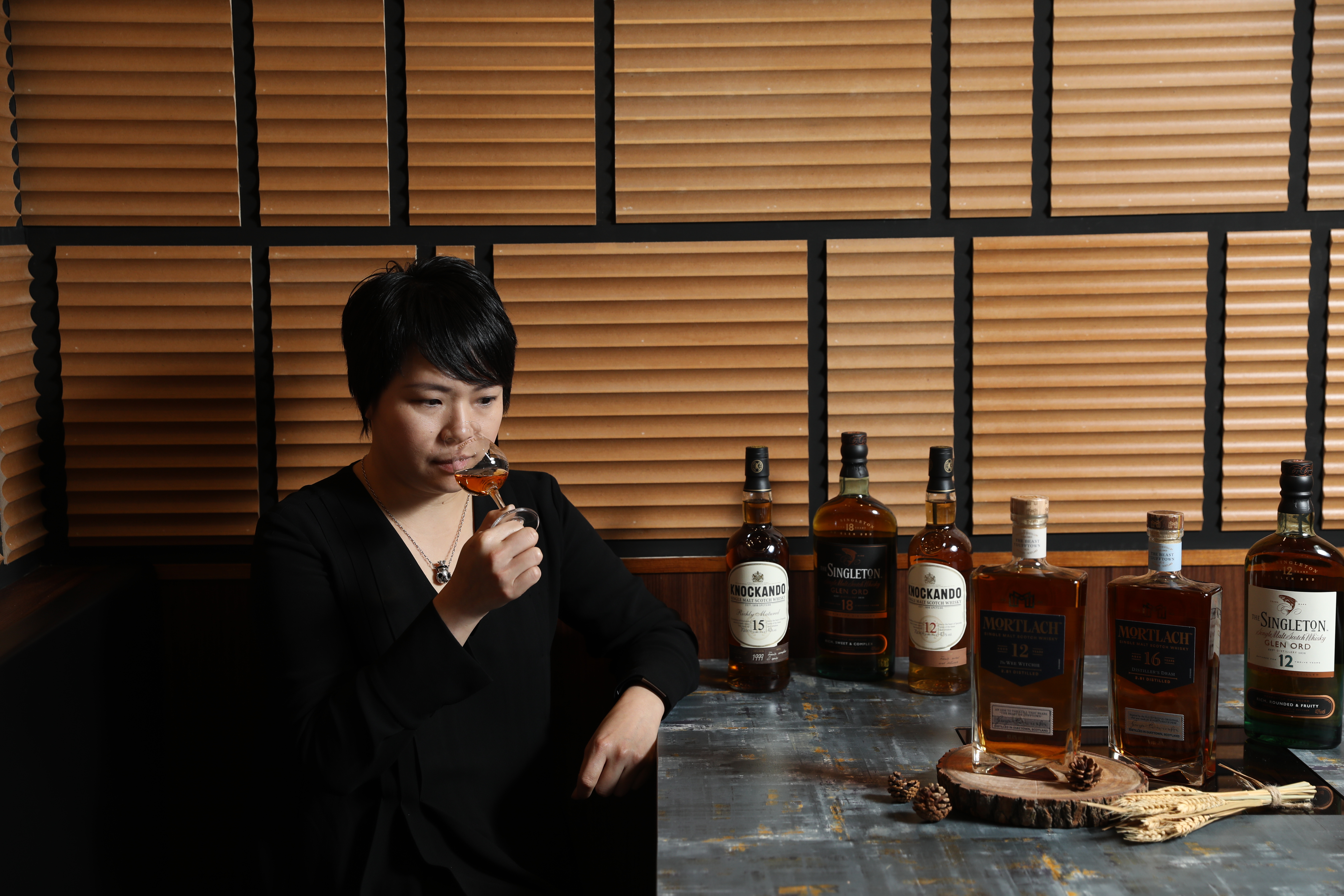 「帝亞吉歐」的品牌大使林淑君（Afra），愛吃美食，對餐酒搭配很有想法。