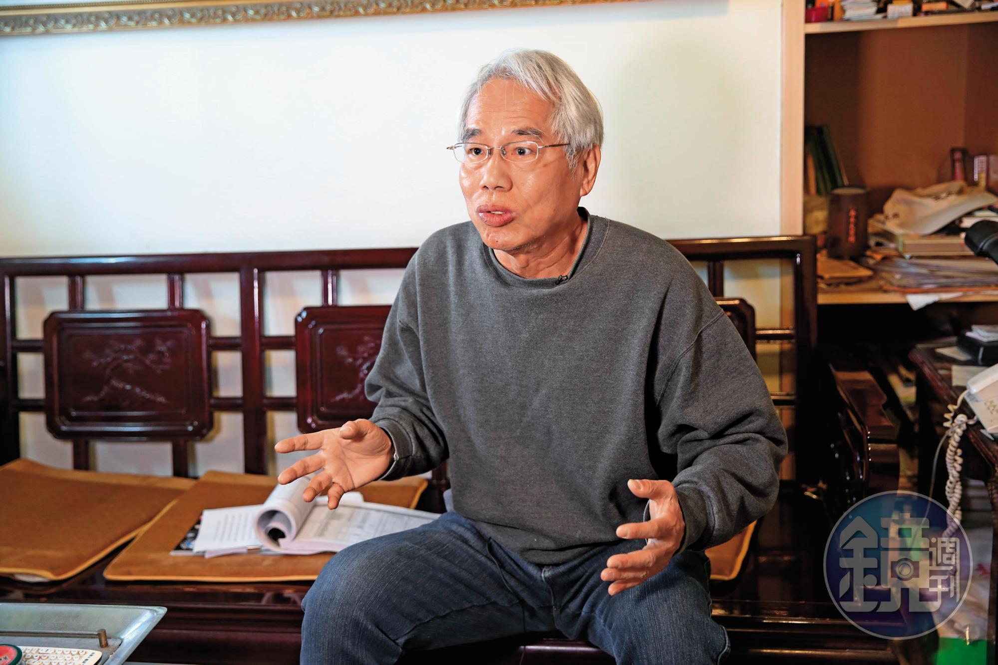 台灣之聲網路電台負責人許榮棋只有2.4坪的都更案土地,卻成功扳倒有上千坪土地的建商。