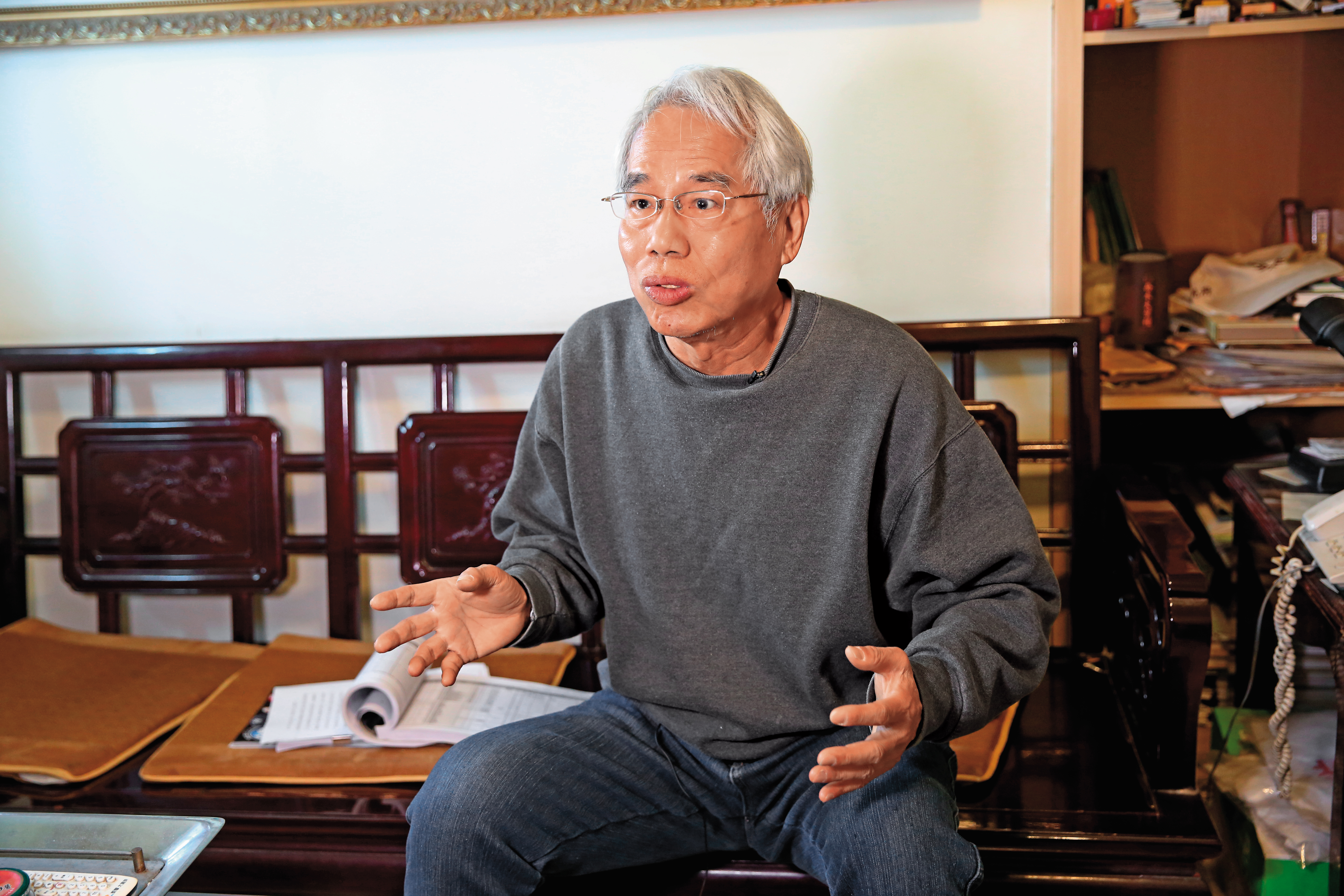 台灣之聲網路電台負責人許榮棋只有2.4坪的都更案土地，卻成功扳倒有上千坪土地的建商。