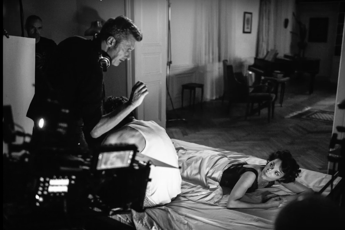 帕威帕利科斯基在拍片現場要求完美，往往一場戲可以拍10幾次。（東昊提供）