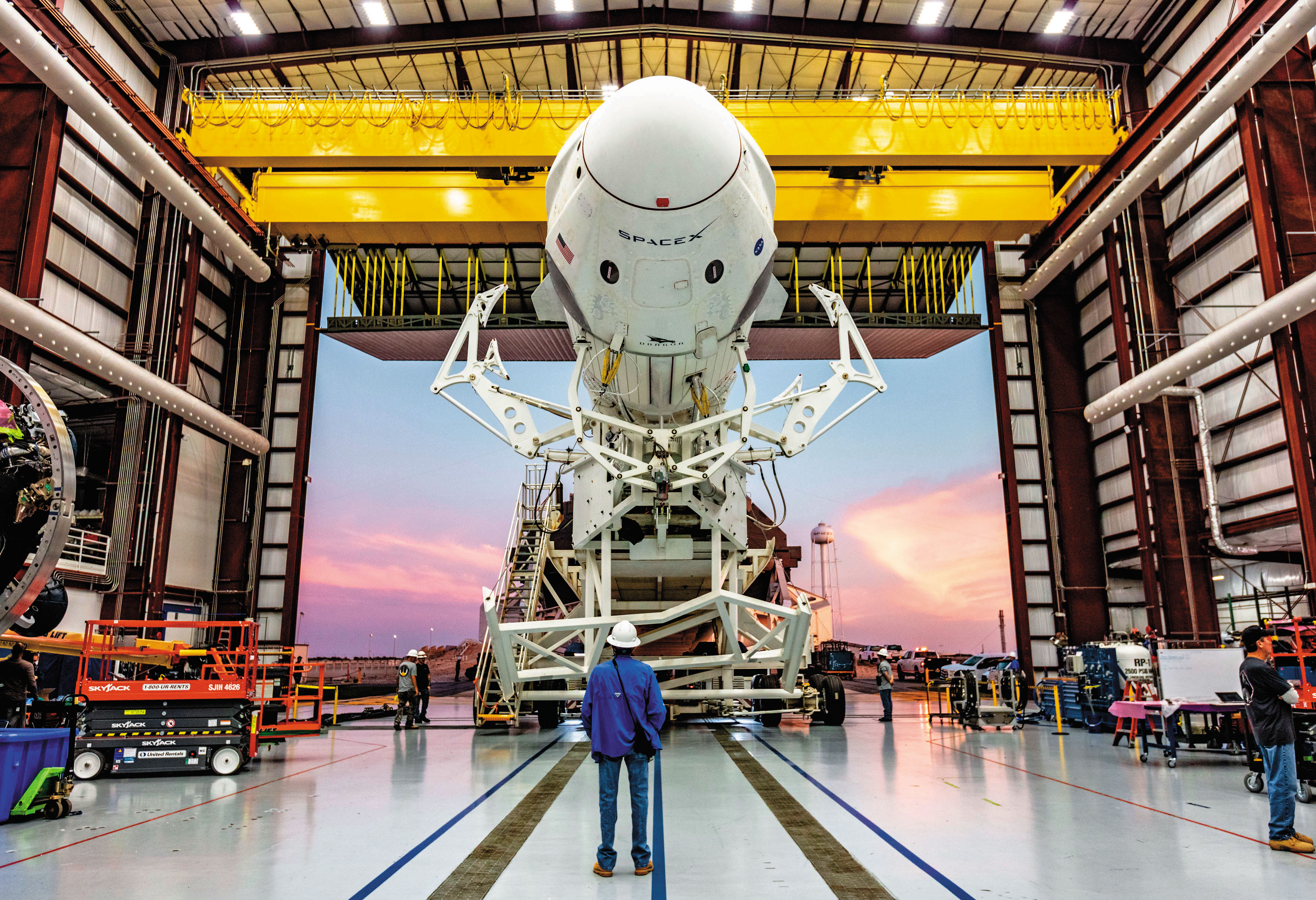美國總統川普承諾加強國防力量，帶動一波航太國防產業上漲。（東方IC）