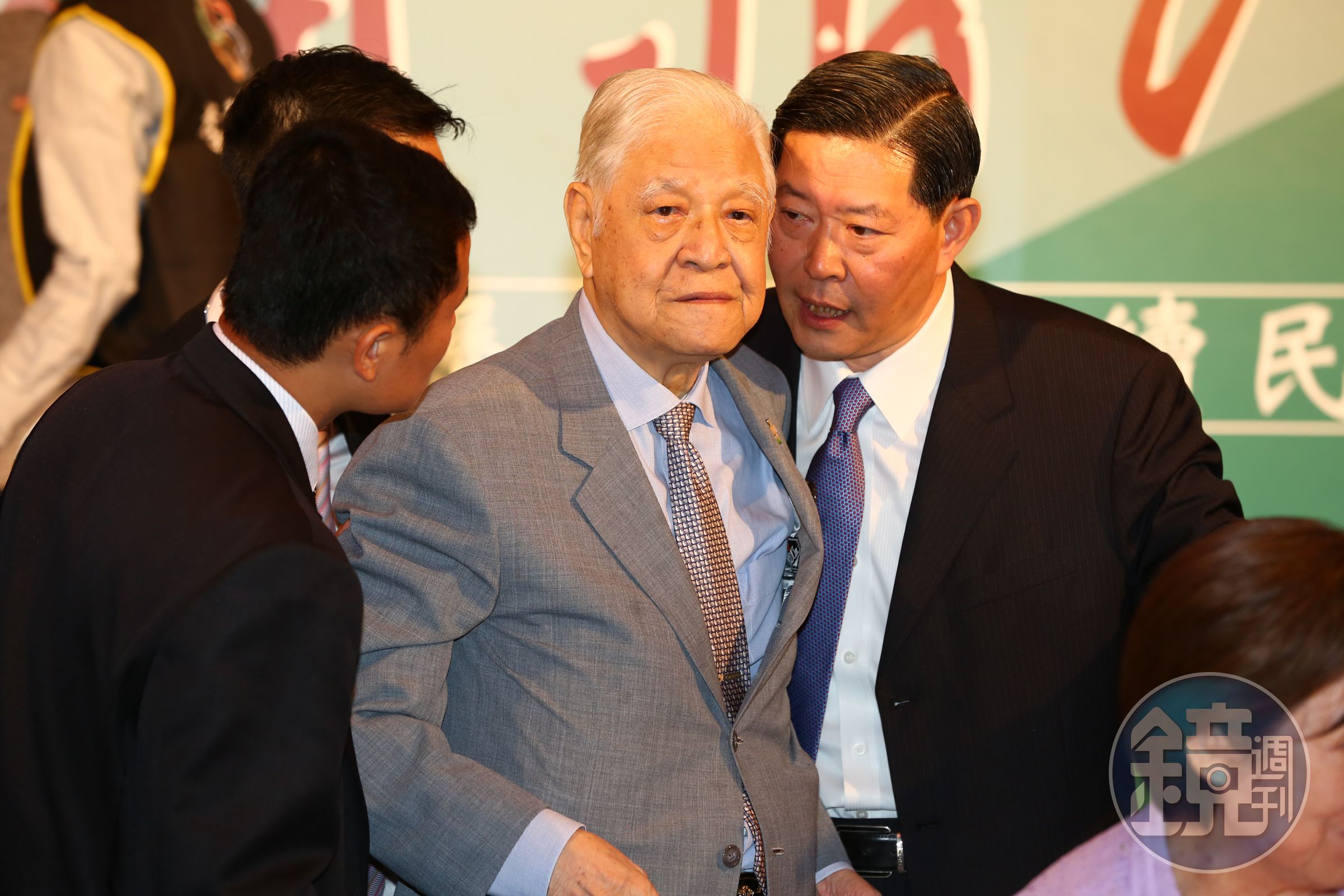 高齡96歲的李登輝去年11月29日在翠山莊住處跌倒，今（31日）下午4時左右他已出院返回翠山莊休養。（本刊資料照）