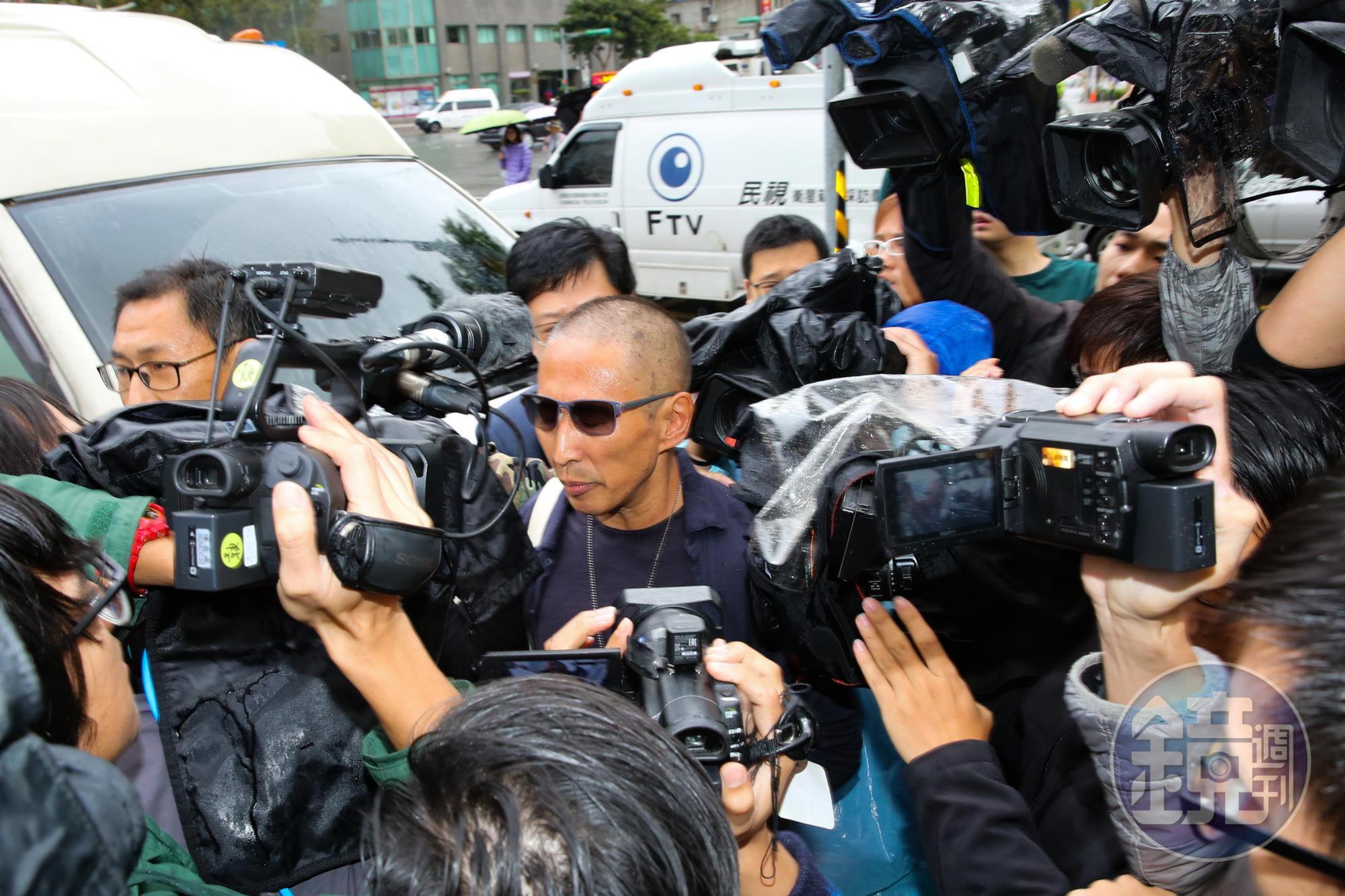鈕承澤今（1日）遭被北檢以強制性交罪起訴，將面臨3至10年重刑。