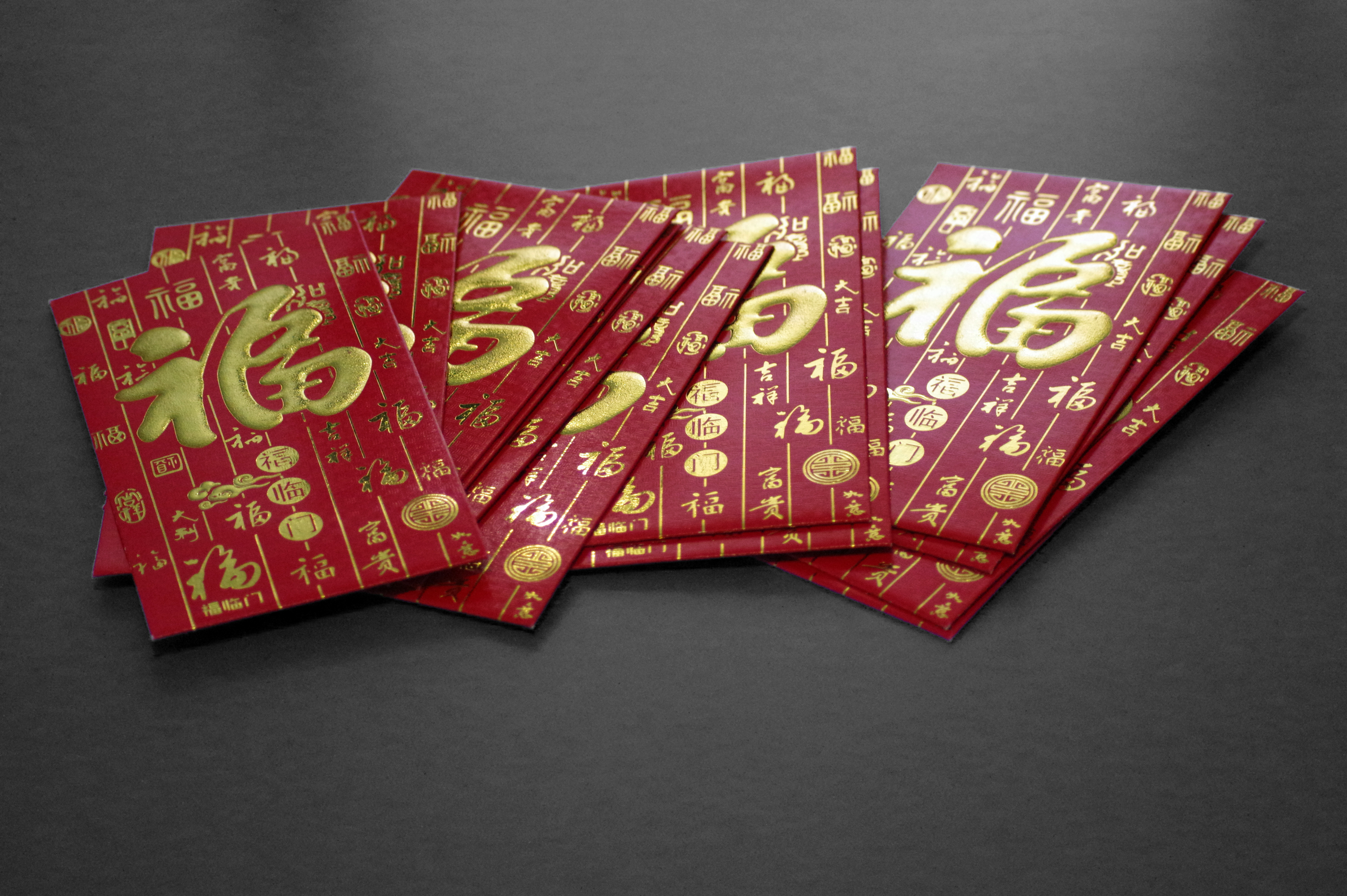 農曆春節在即，紅包要包多少也是一大課題。（東方IC）