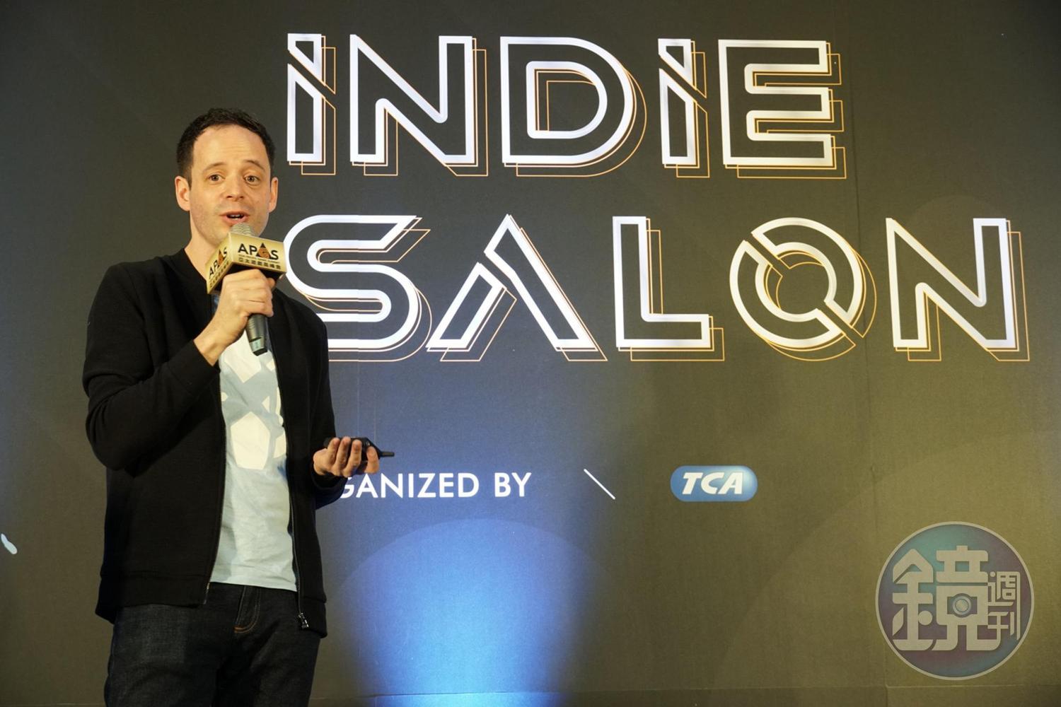 IGN日本主編羅伯森在「Indie Salon」上分享日本獨立遊戲的狀況。
