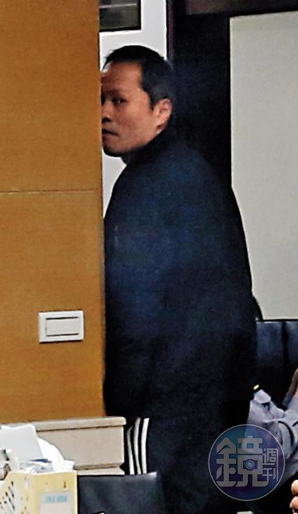 王博諒曾同時擔任捷泰、聯光通及振維董座,作證後被請回。