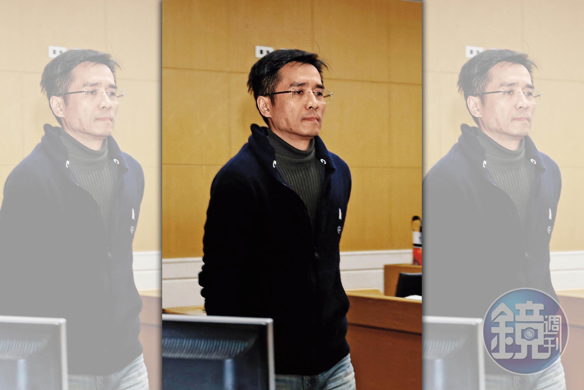 股市金主鄧福鈞曾放空群聯遭法辦,這回又涉炒作捷泰被依違反證交法以200萬元交保。