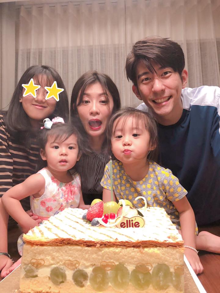 梧桐妹與賈靜雯後來和修杰楷生的兩個女兒咘咘、Bo妞關係十分親密。(翻攝自賈靜雯臉書)