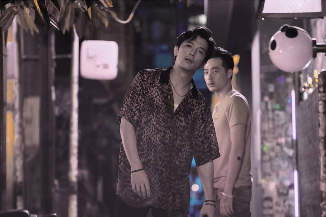 周洺甫也曾在徐譽庭執導的《誰先愛上他的》中演出。(翻攝自誰先愛上他的IG)