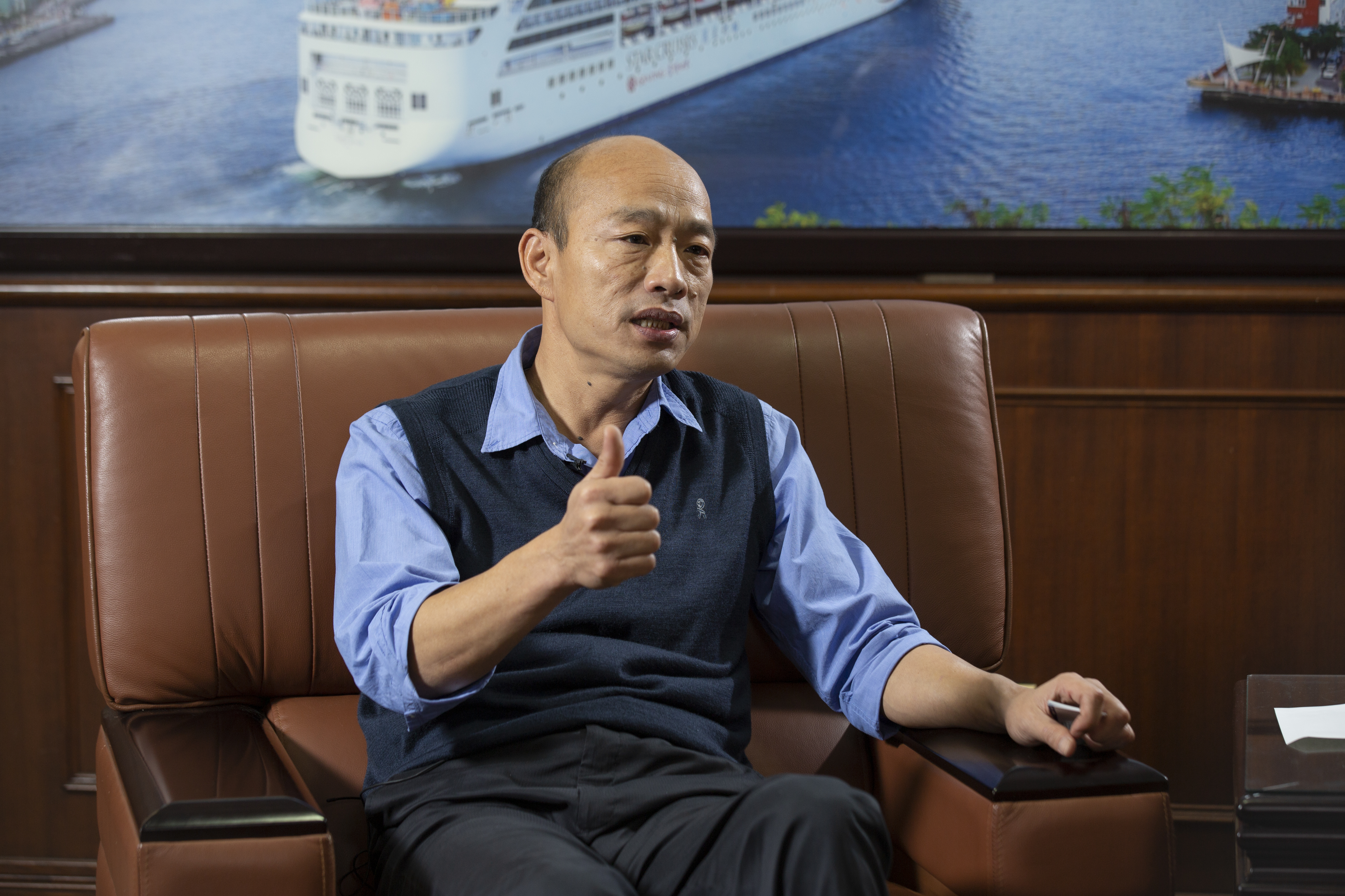 韓國瑜表示，官員有兩種，一種是不停出招，另一個是不做不錯，他比較喜歡的官員是維持活潑的創意。