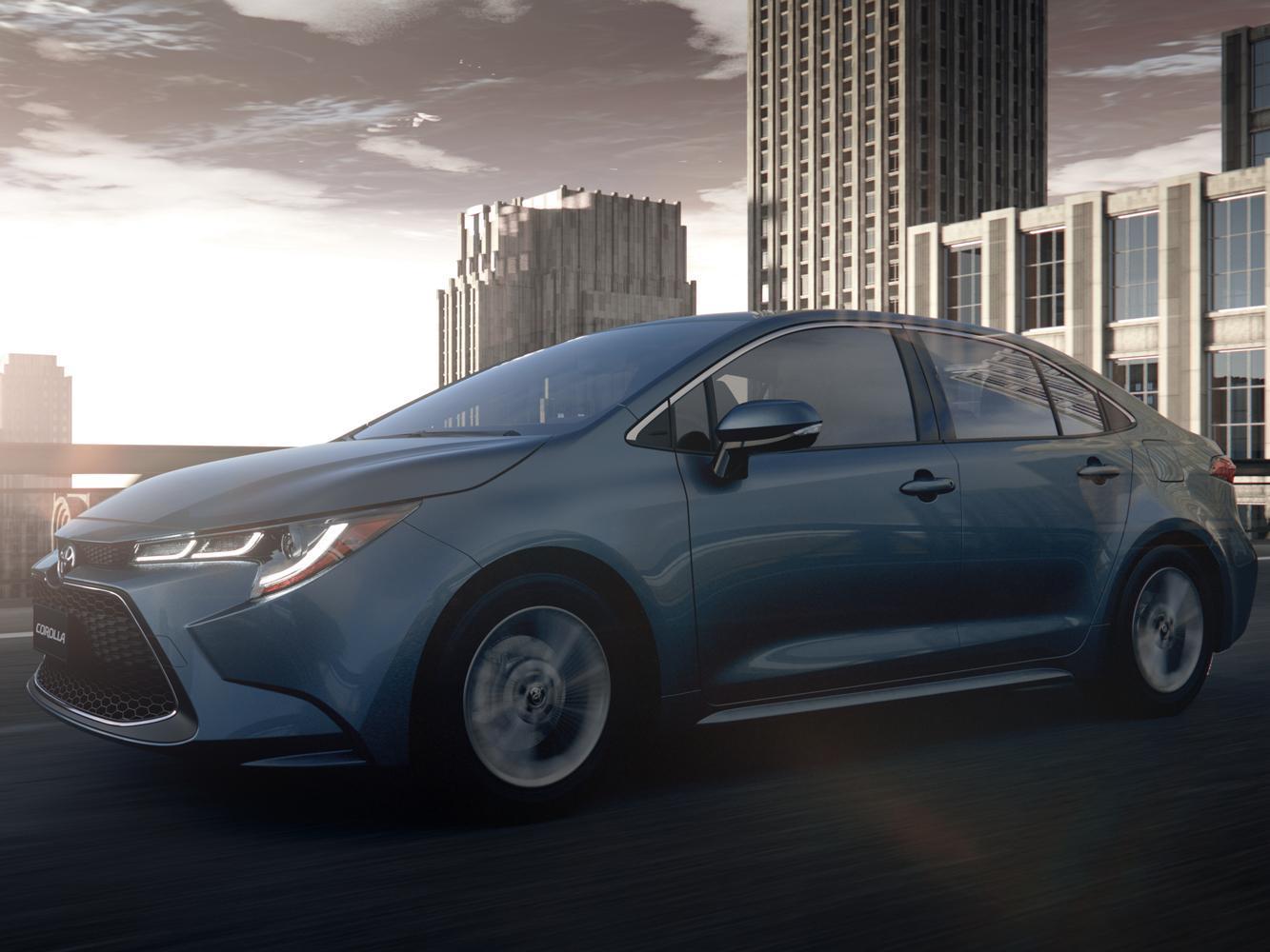 同樣預定於3月發表的，還有大改款的「神A」--Corolla Altis。
