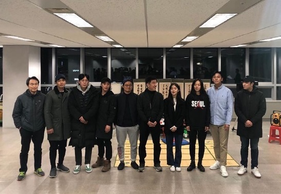 《李屍朝鮮》第2季讀本會主要演員大合照。（翻攝自網路）